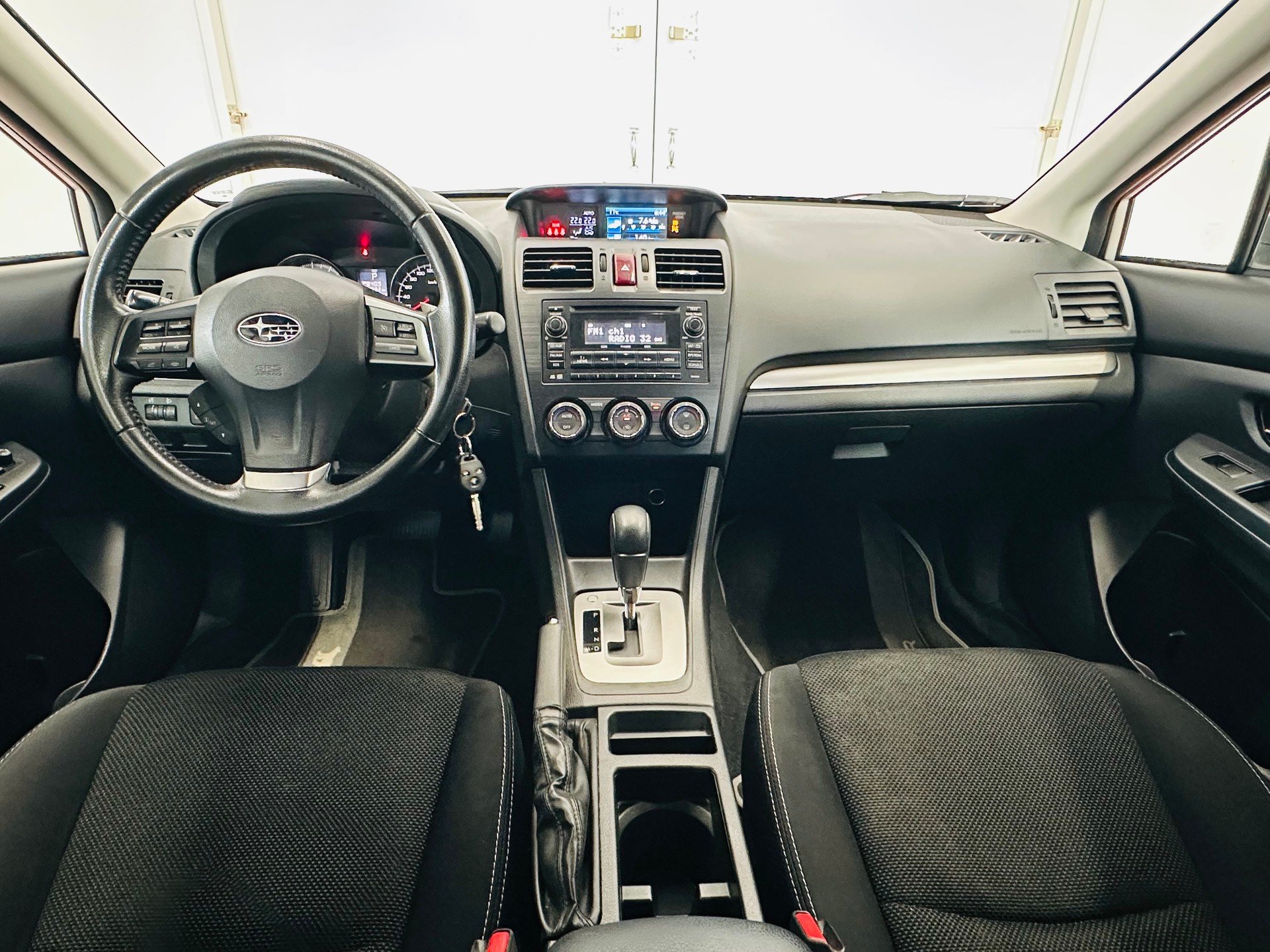 SUBARU XV 2.0 Swiss Two AWD CVT-image-12