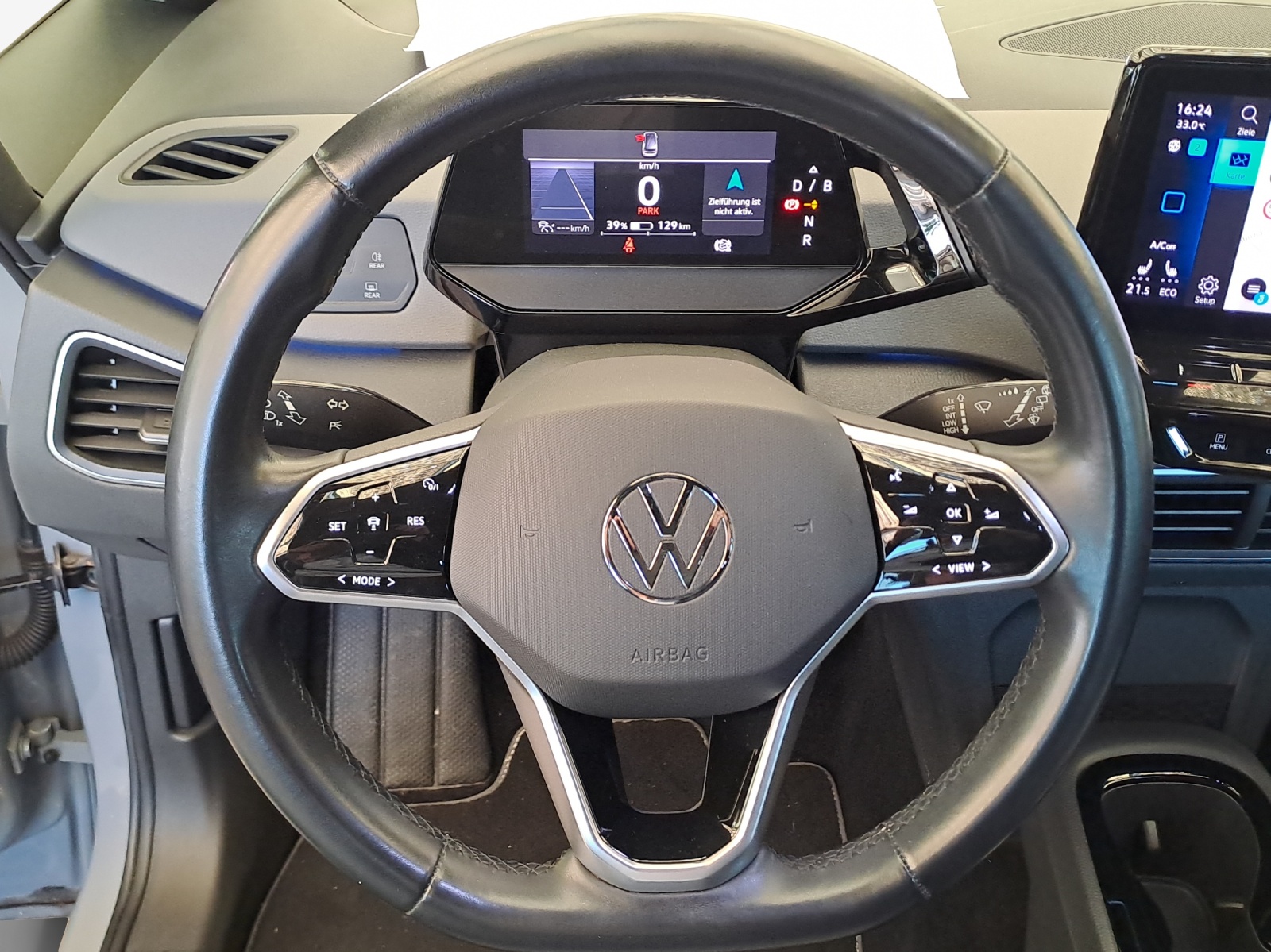 VW ID.3 Pro Performance 58 kWh Life-image-9