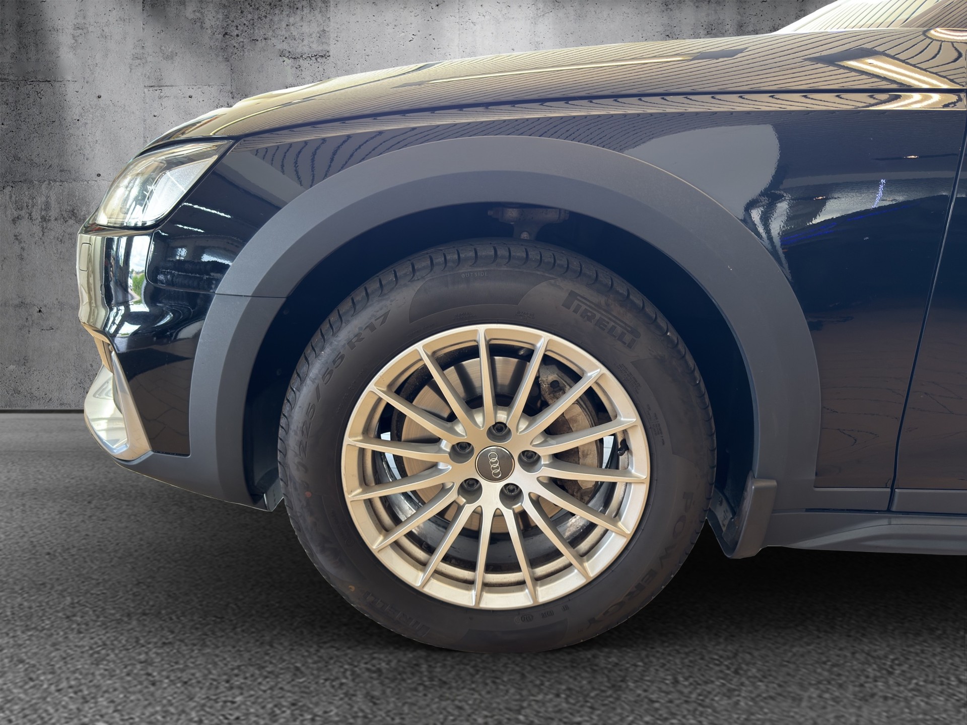 AUDI A4 allroad 40 TDI quattro tiptronic-image-10