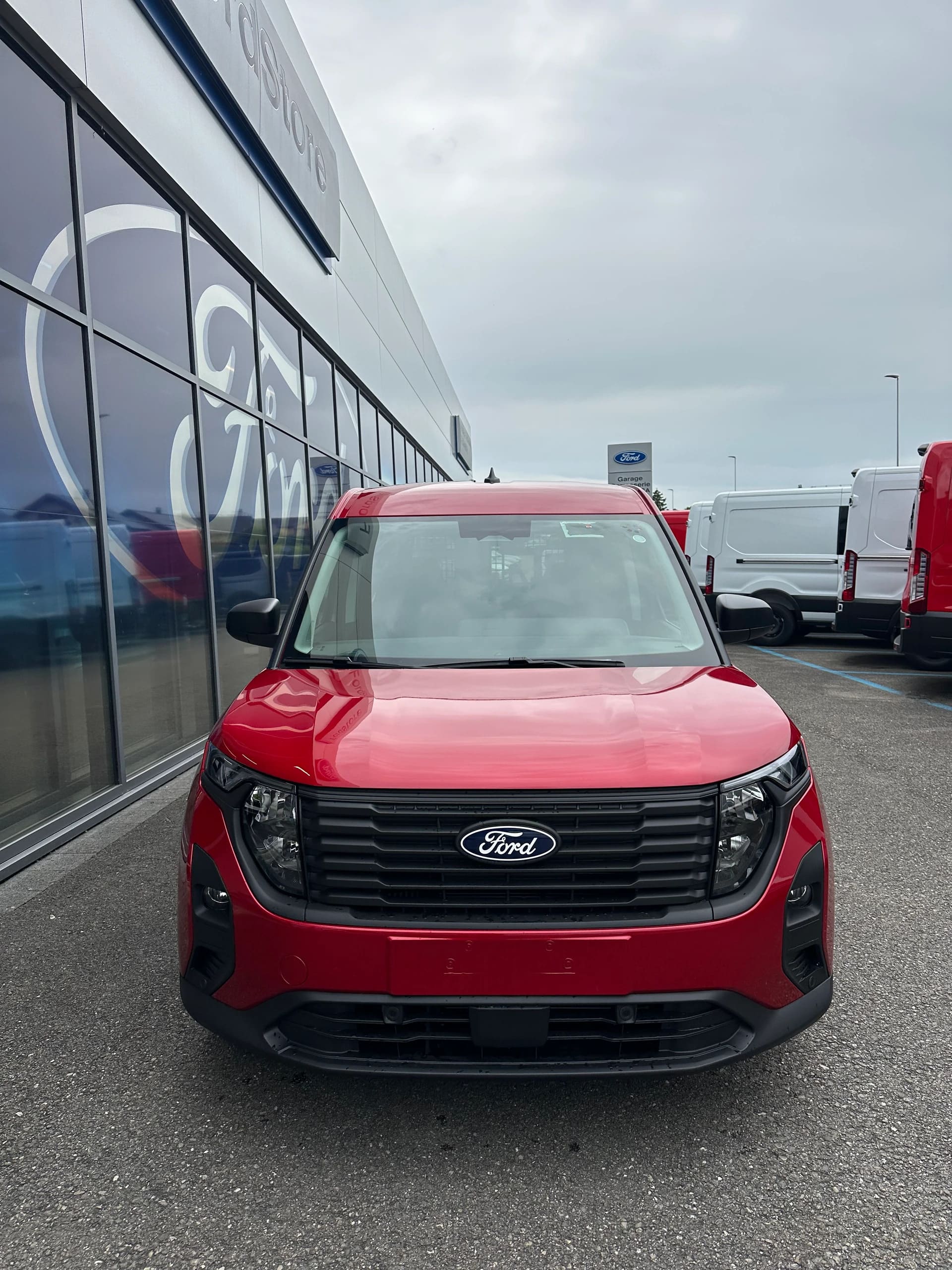 FORD Transit Courier dcab. van 1.0 Trend/125CV/Aut.-image-8