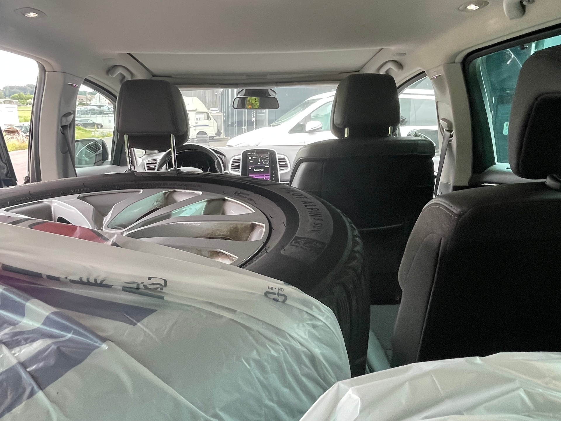 RENAULT Espace 1.6 dCi Intens EDC-image-11