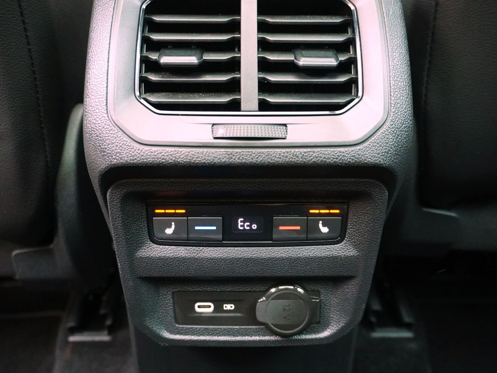 SEAT Tarraco 1.4 DSG eHybrid FR-image-15