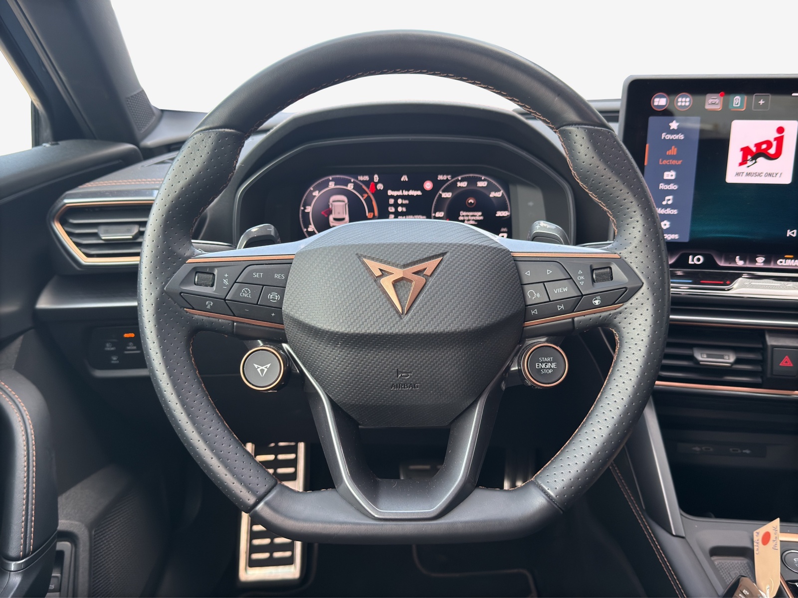 CUPRA Formentor 1.5 e-HYBRID pHEV VZ DSG-image-10