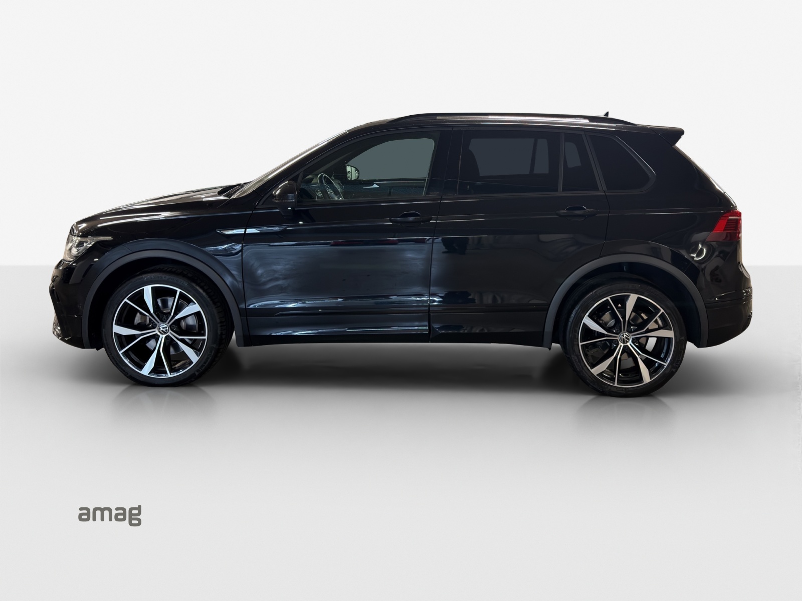 VW Tiguan 2.0TSI R-Line 4Motion DSG-image-1