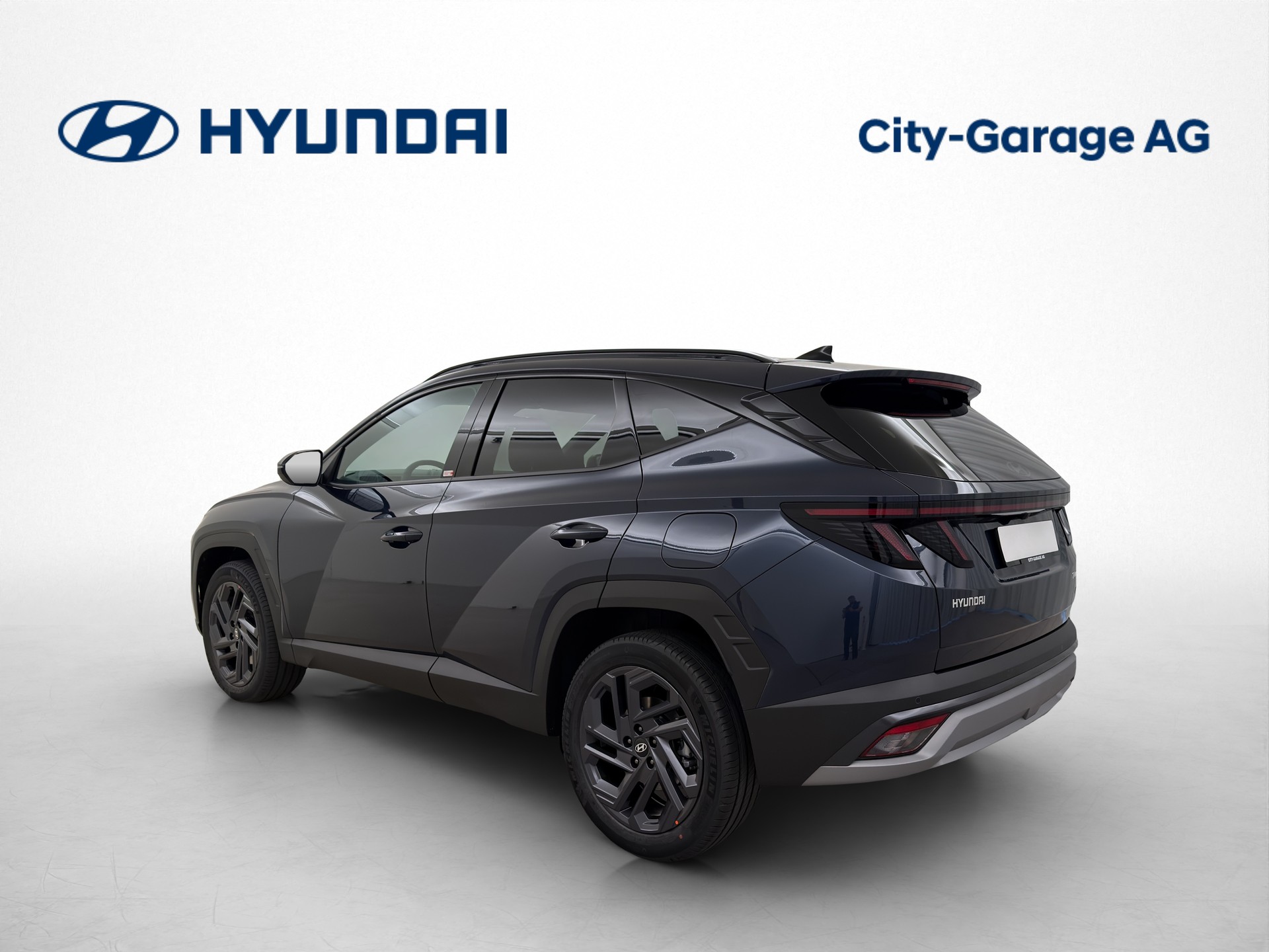 HYUNDAI Tucson 1.6 T-GDi HEV Origo Black Line-image-2