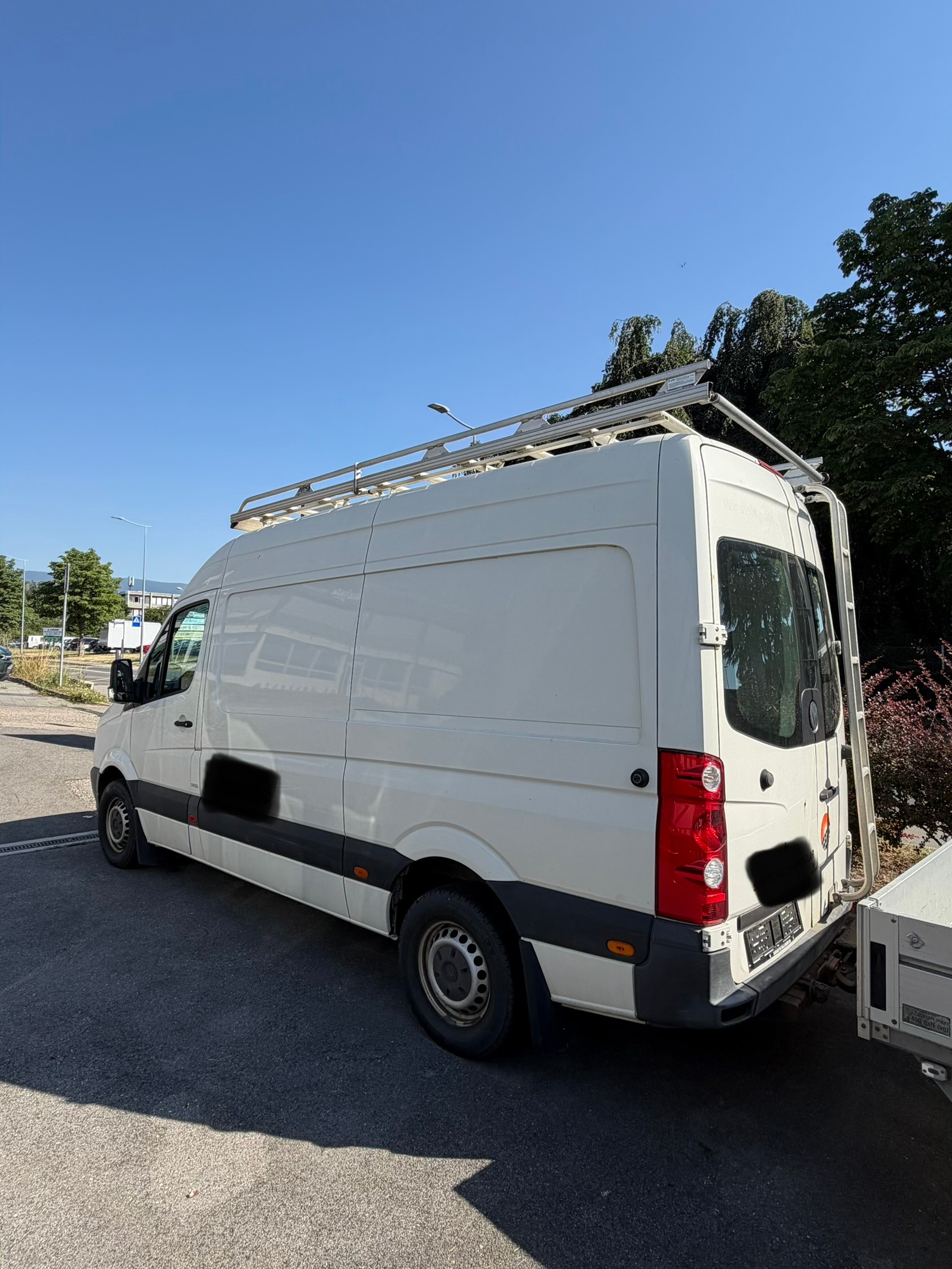 VW Crafter 35 2.5 BlueTDI 109 PS-image-2