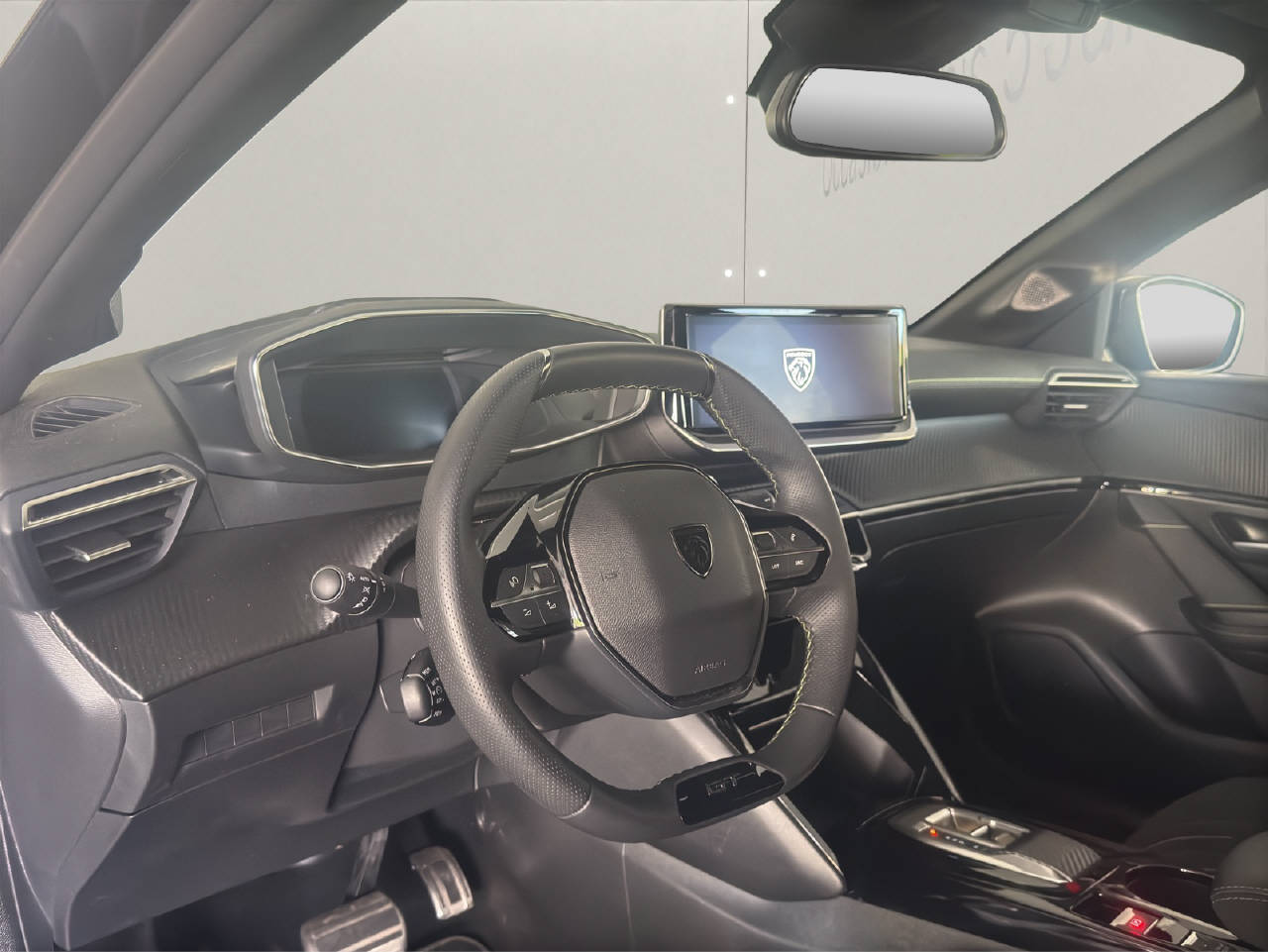 PEUGEOT 208 1.2 Hybrid 145 PS GT-image-4