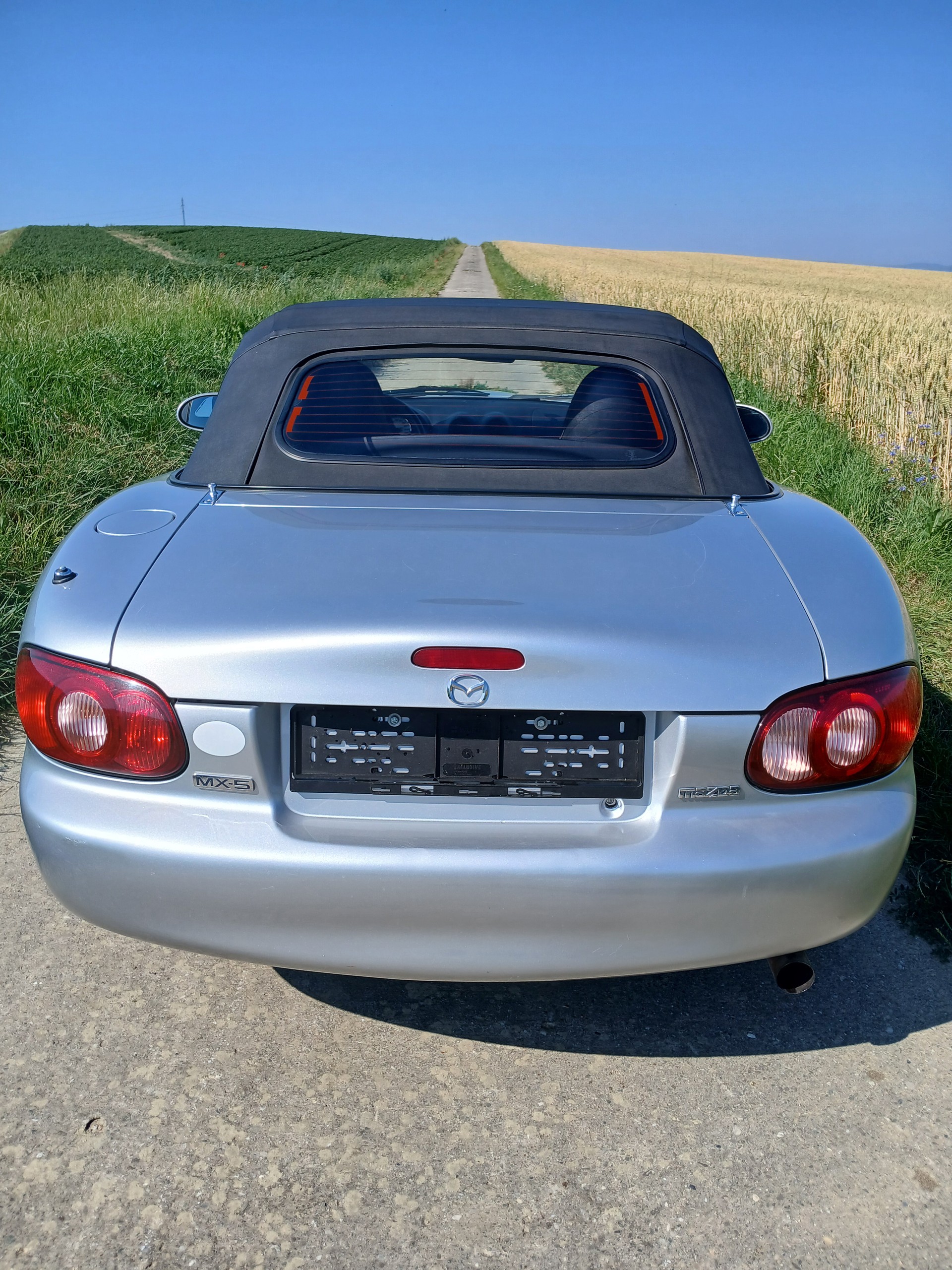 MAZDA MX-5 1.6i-16 Tradition Youngster-image-6