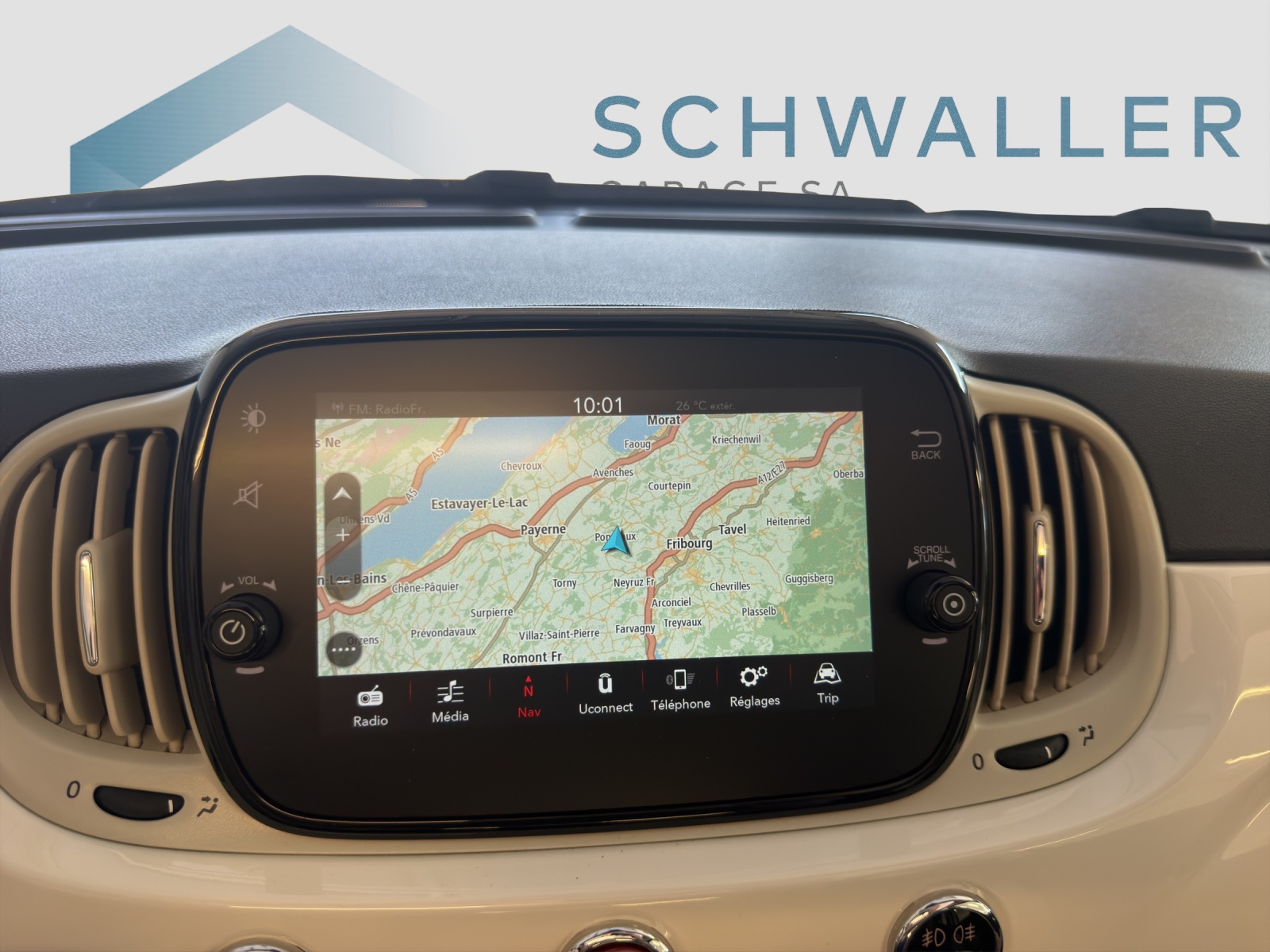 FIAT 500C 1.0 Hybrid Dolcevit-image-10