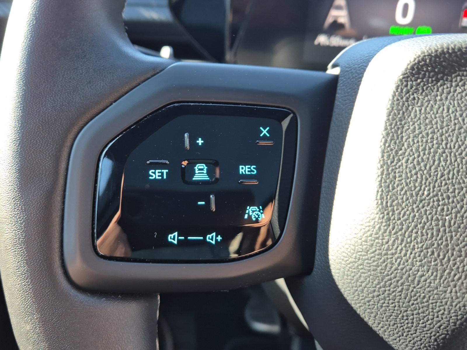 FORD Explorer Elektro 77kWh Extended Range*360°Kamera*Panoramadach*Head upDisplay*Anhängerkupplung*-image-22