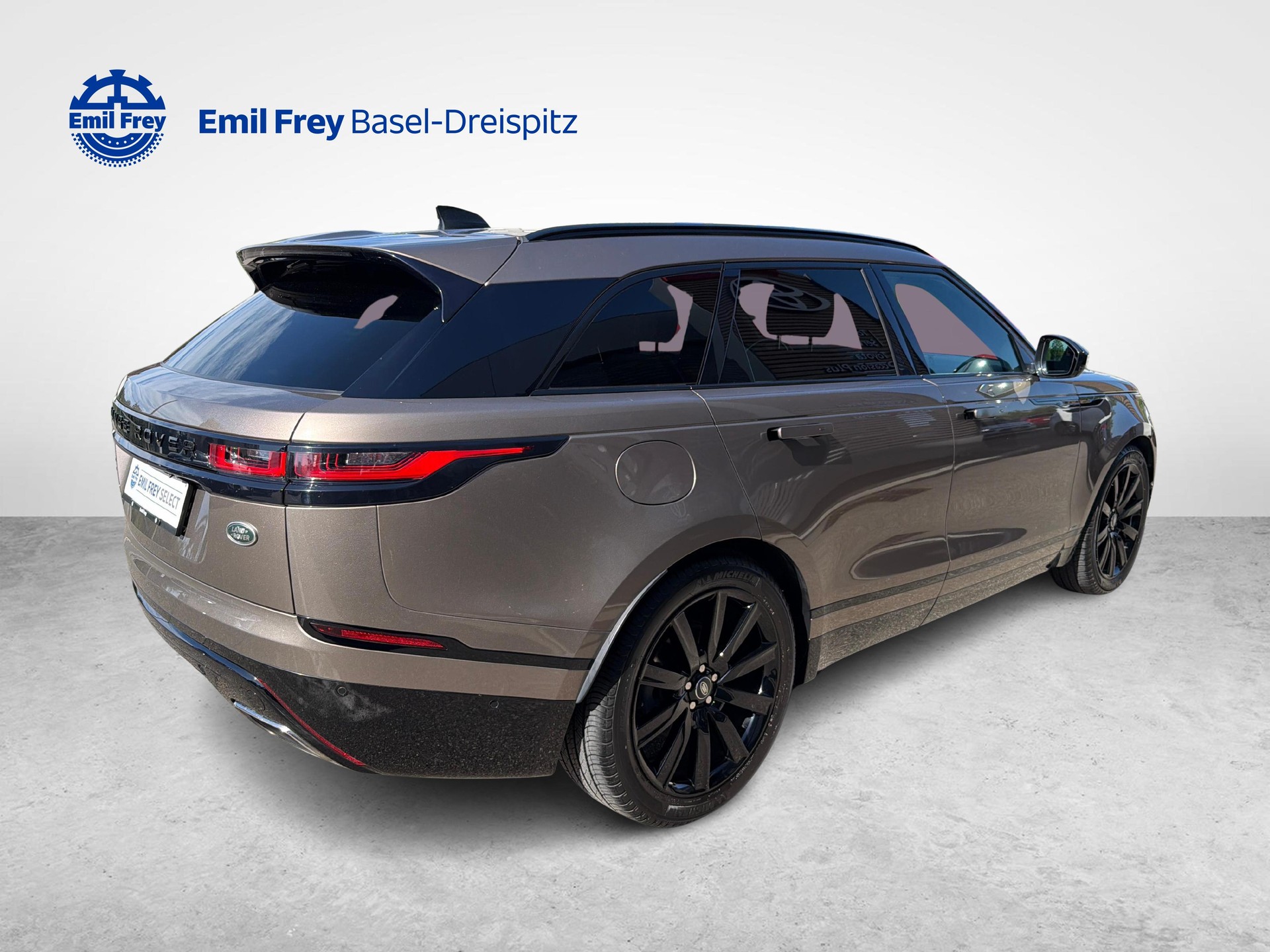 LAND ROVER Range Rover Velar 2.0 T 300 R-Dynamic SE-image-3