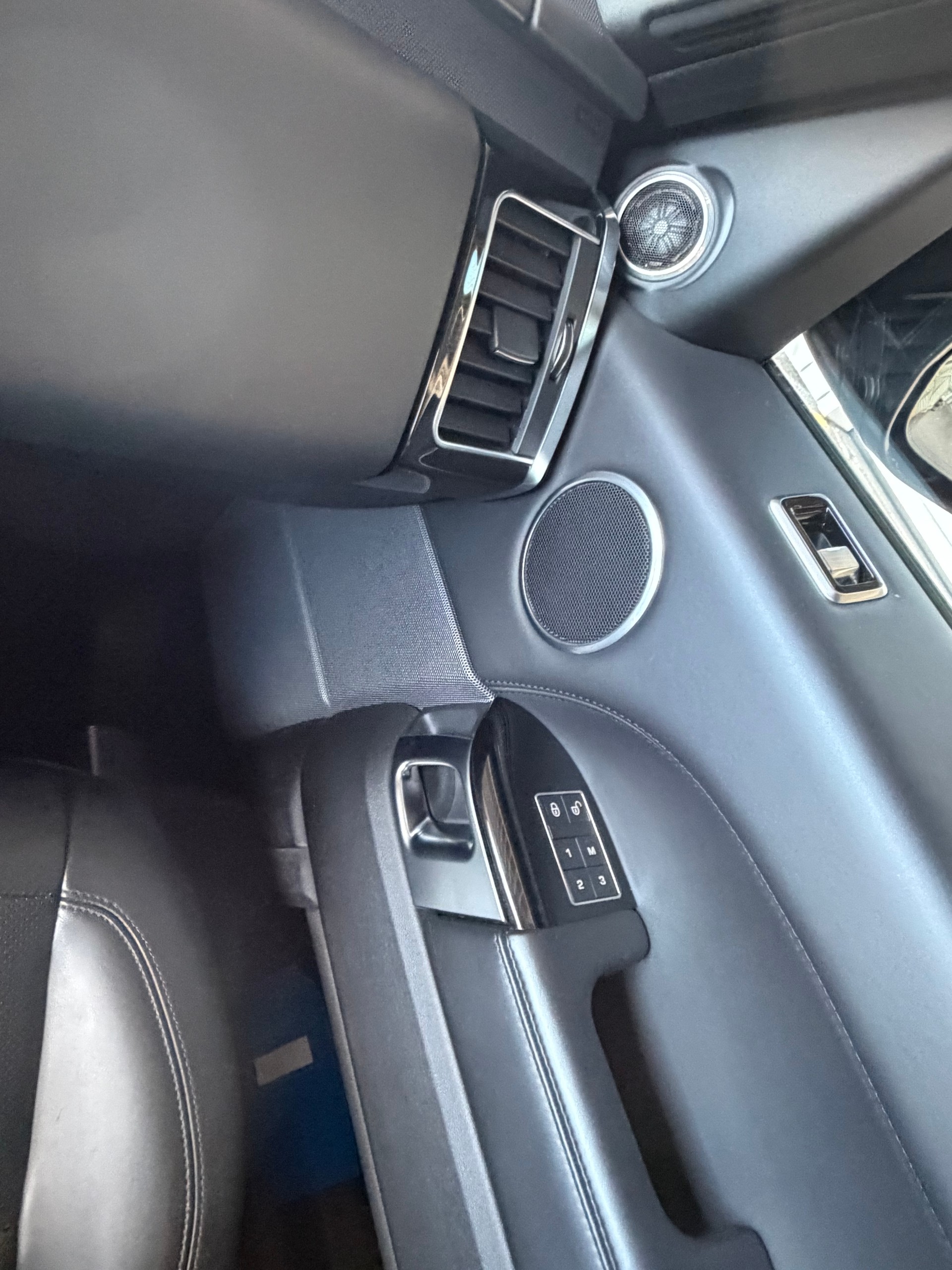 LAND ROVER Range Rover Sport 5.0 V8 S/C HSE Dynamic Automatic-image-18