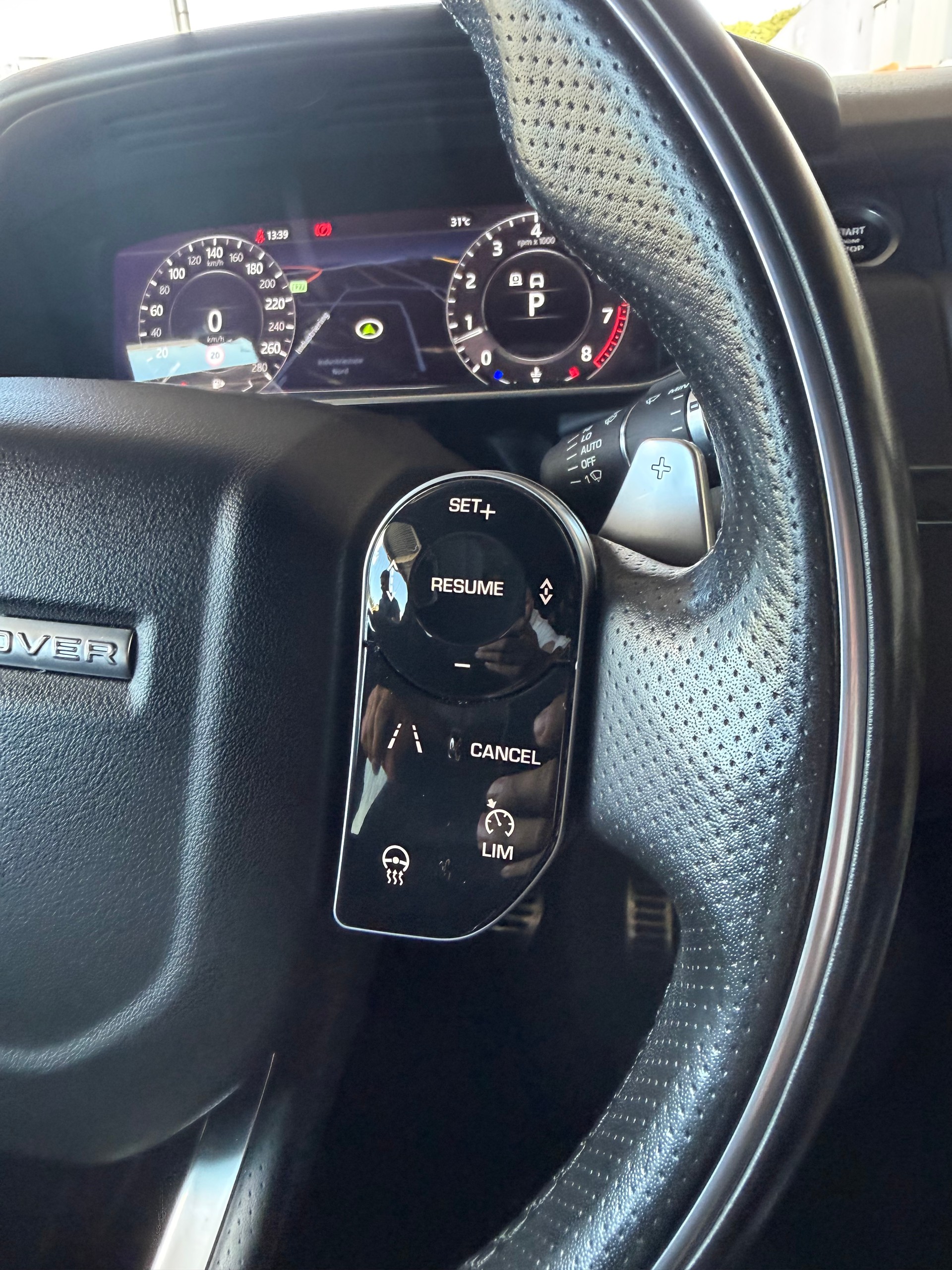 LAND ROVER Range Rover Sport 5.0 V8 S/C HSE Dynamic Automatic-image-15