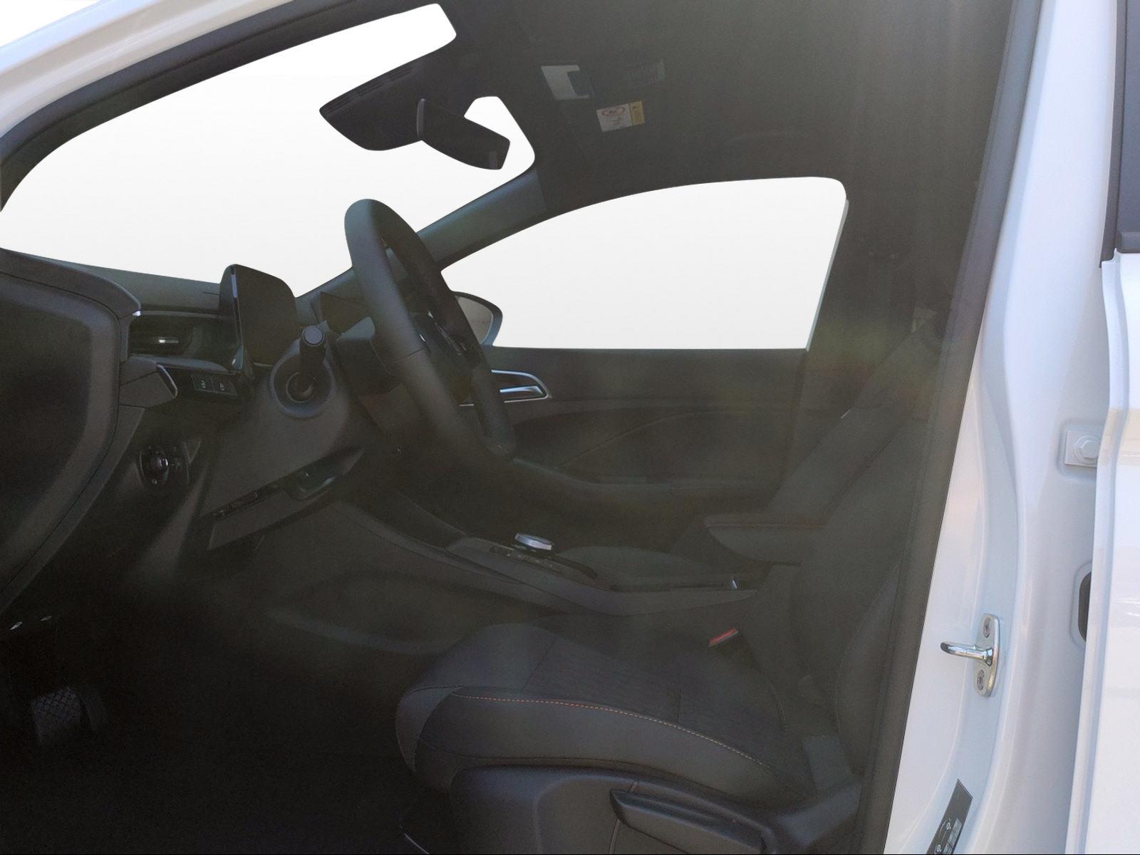 MG 3 1.5 Hybrid Luxury-image-7