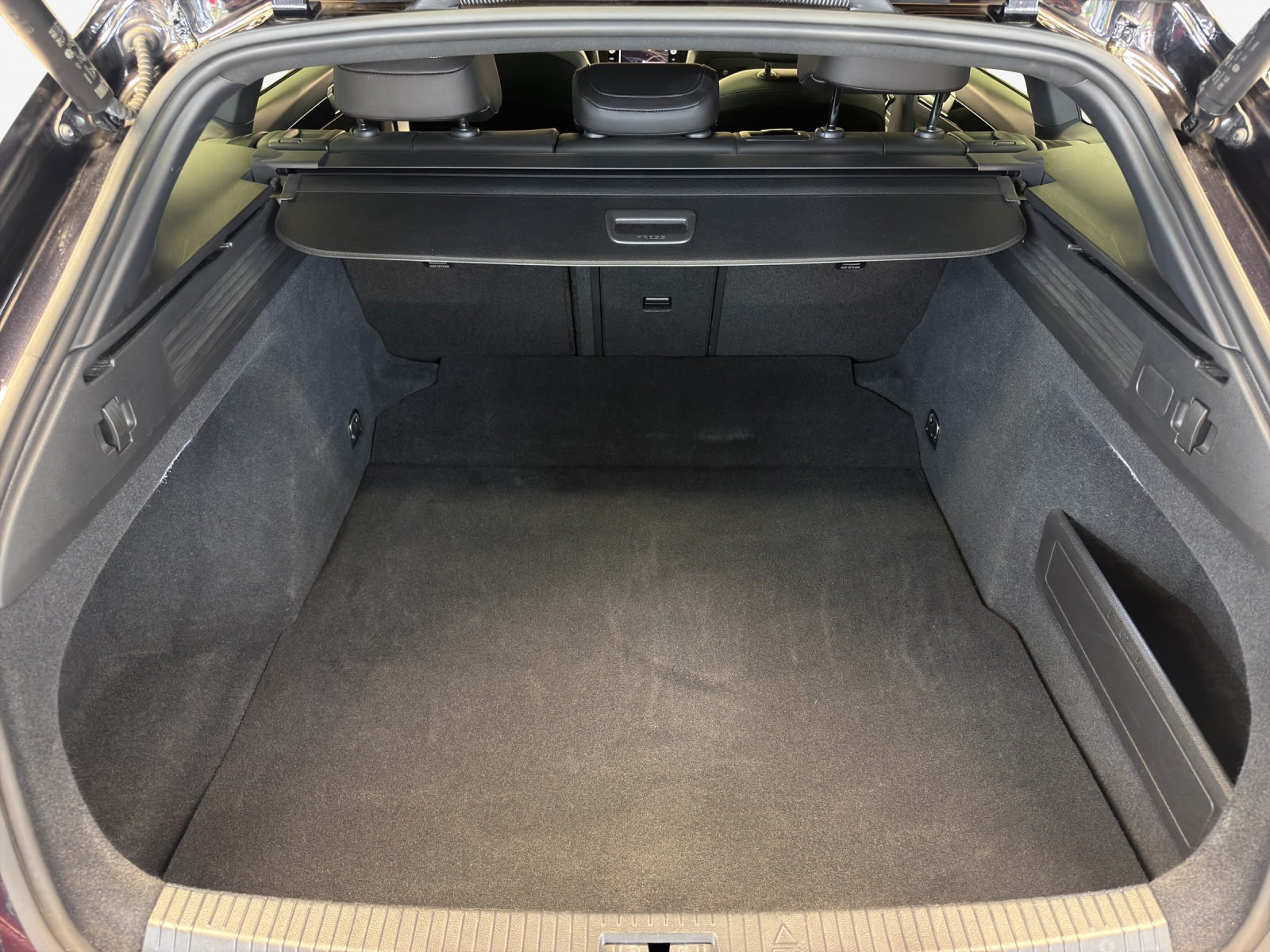 VW Arteon SB 2.0 TDI R-Line 4Motion DSG-image-12