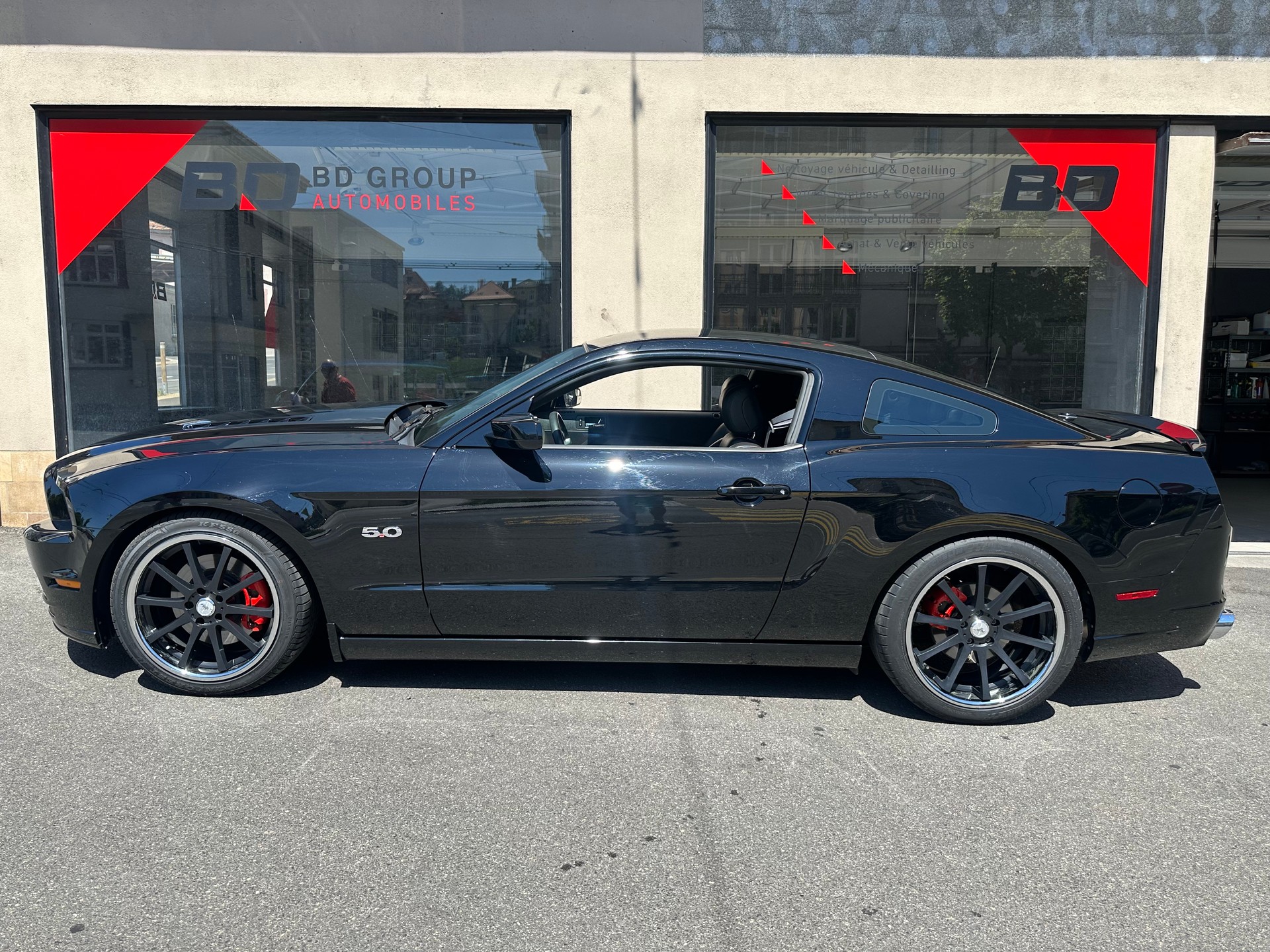 FORD MUSTANG-image-3
