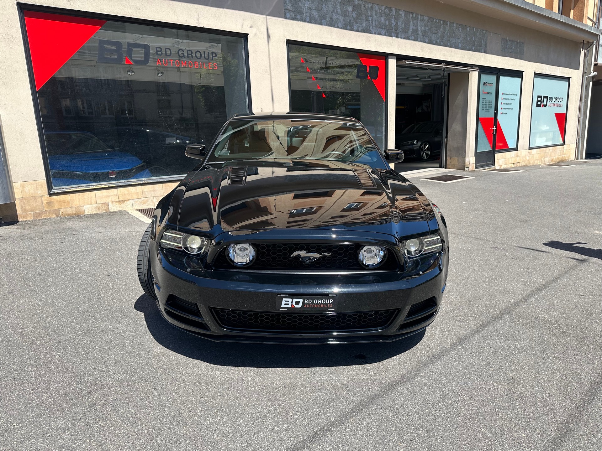 FORD MUSTANG-image-1