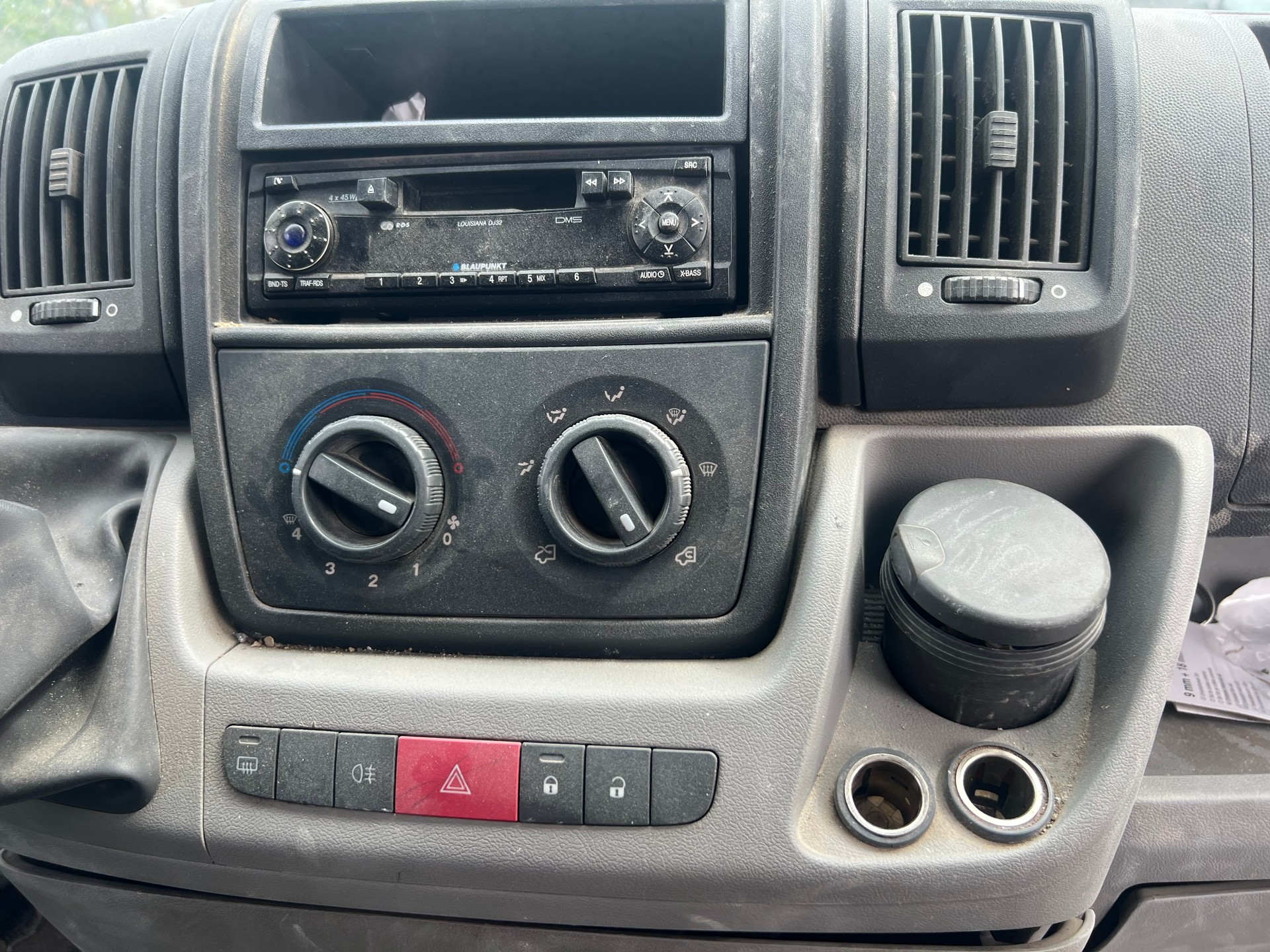 CITROEN Jumper 2.2 HDi 35 L3H2-image-10