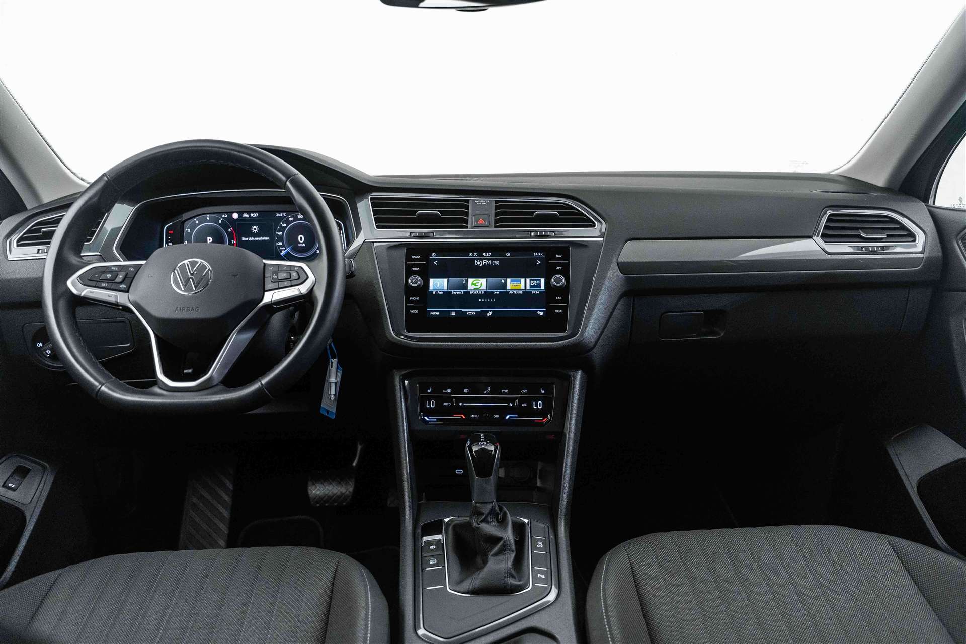 VW Tiguan Allspace 1.5 TSI Life DSG 7-Plätzer-image-8