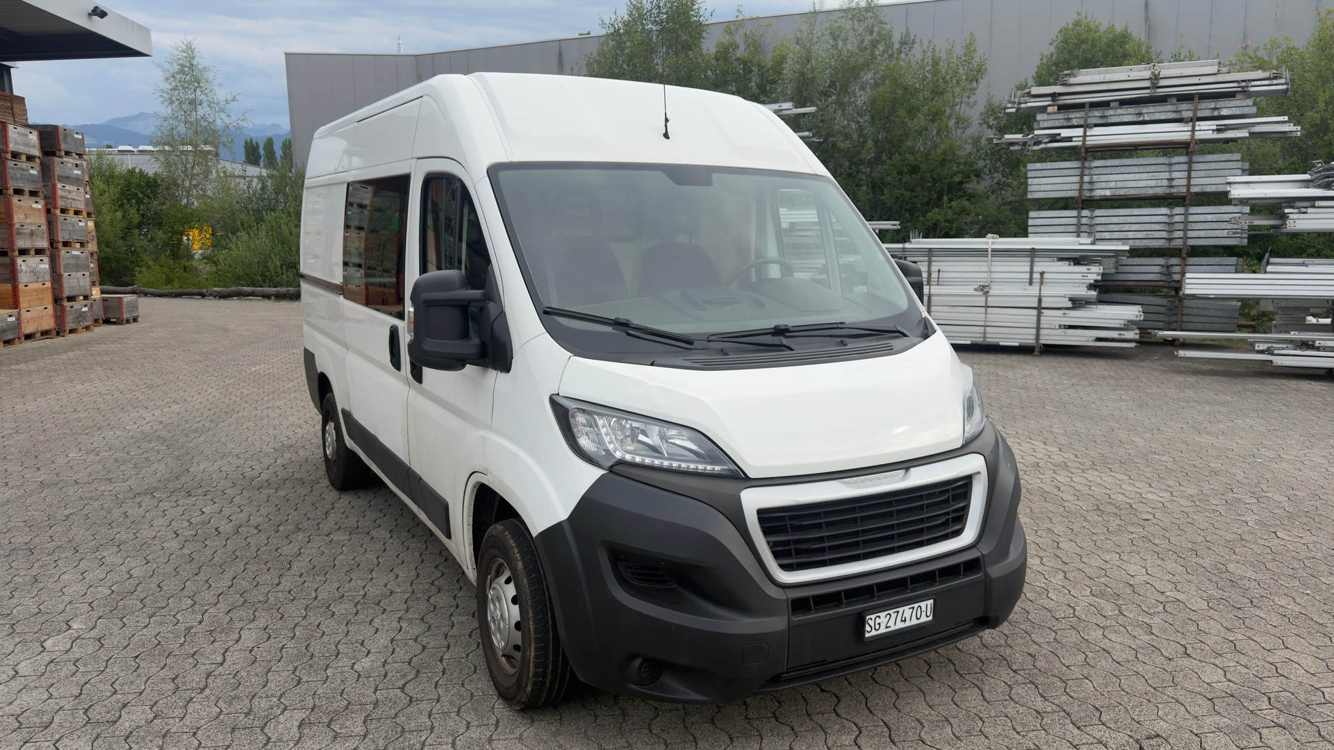 PEUGEOT Boxer 2.2 HDI 333 Active L2H2-image-6