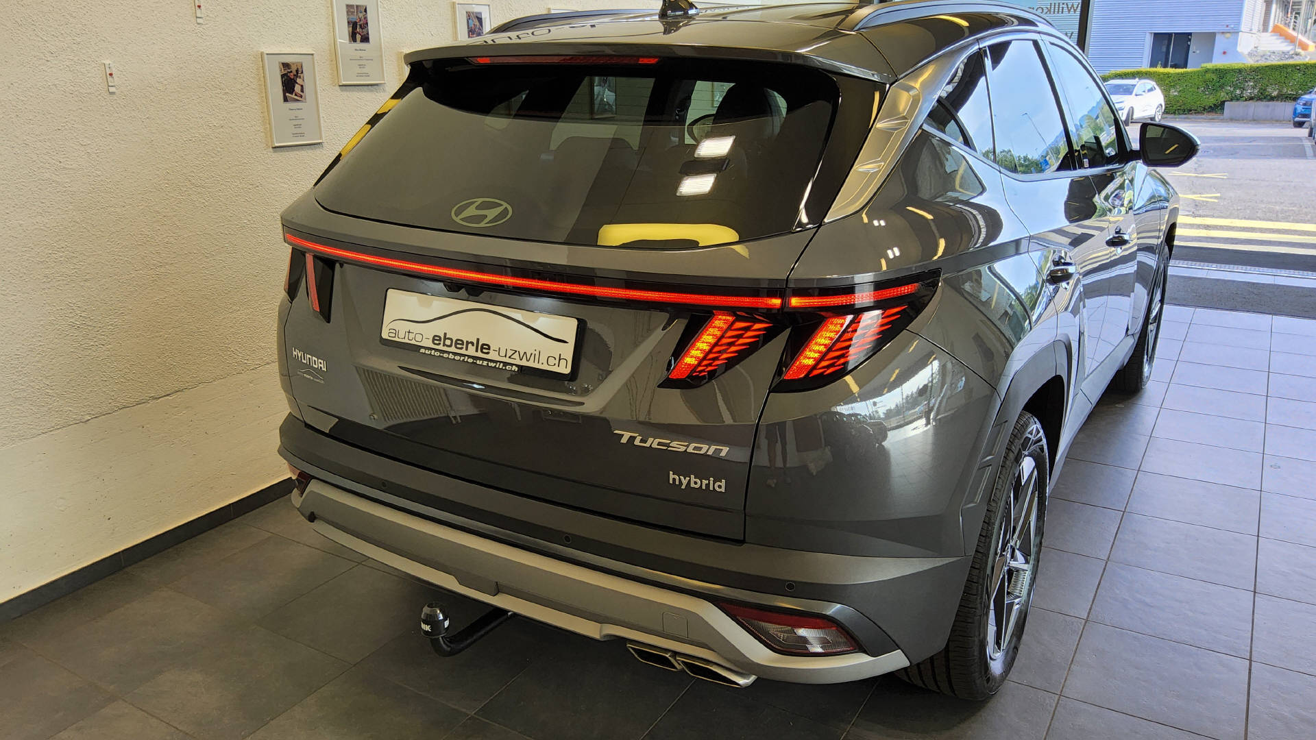 HYUNDAI Tucson 1.6 T-GDi HEV Amplia 4WD-image-0