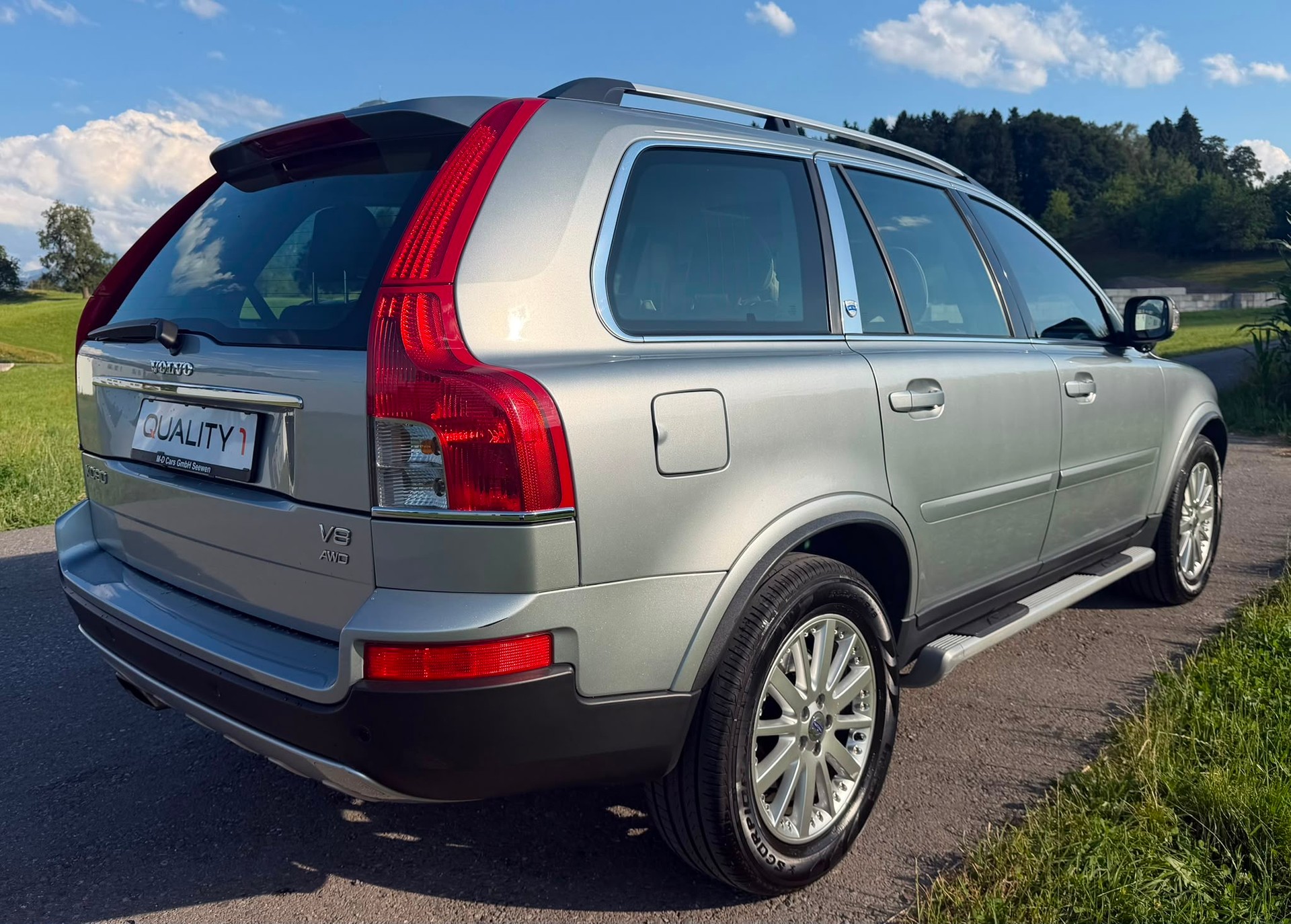 VOLVO XC90 V8 AWD Executive Geartronic-image-5