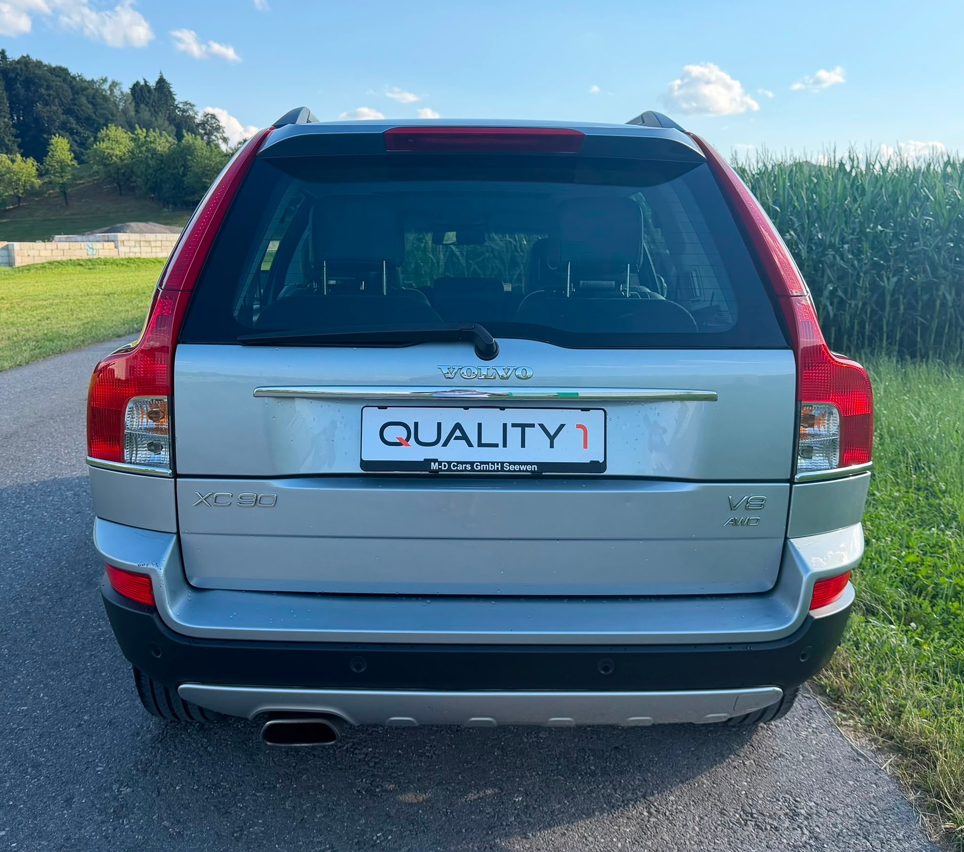 VOLVO XC90 V8 AWD Executive Geartronic-image-4