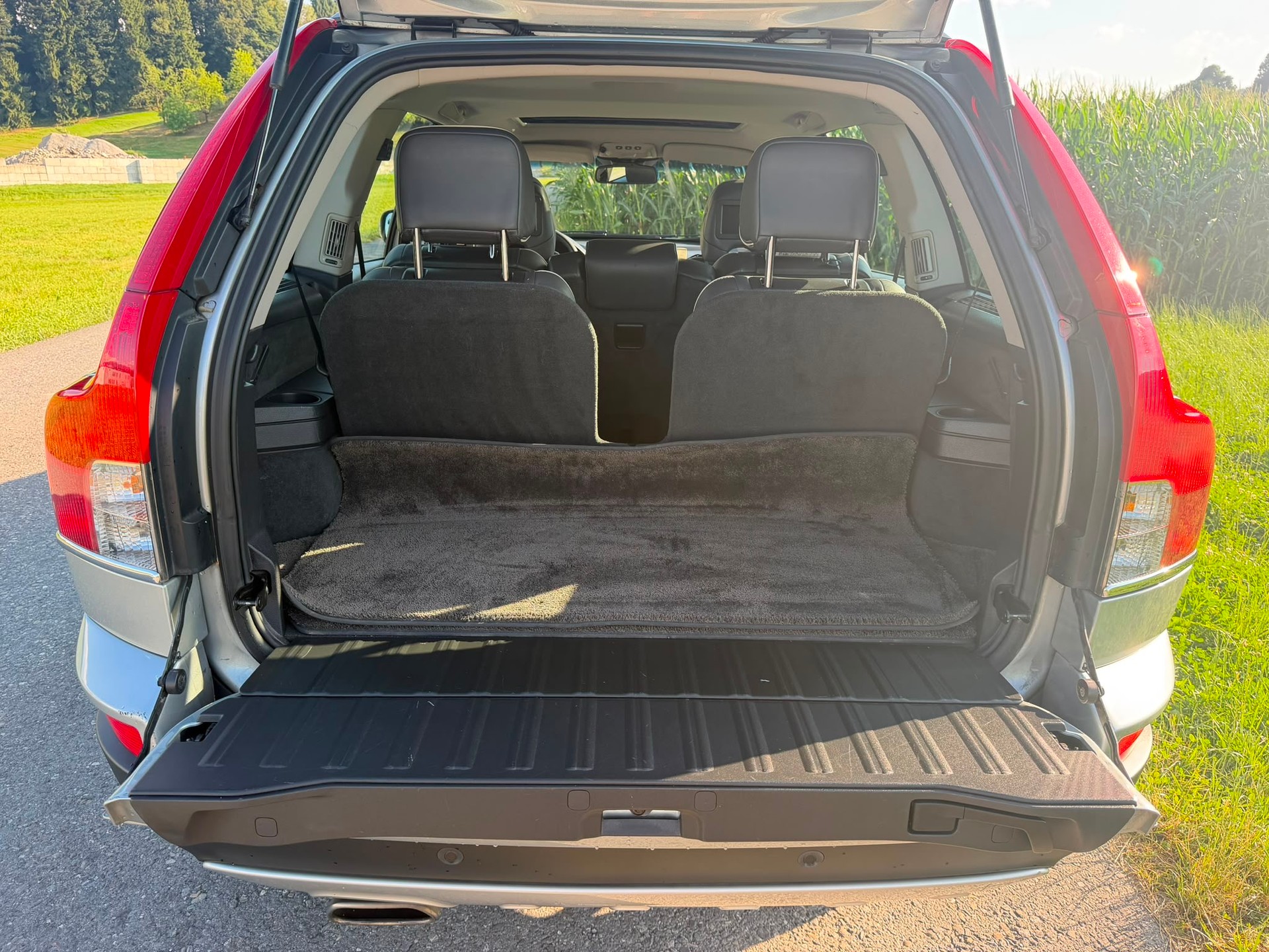 VOLVO XC90 V8 AWD Executive Geartronic-image-11