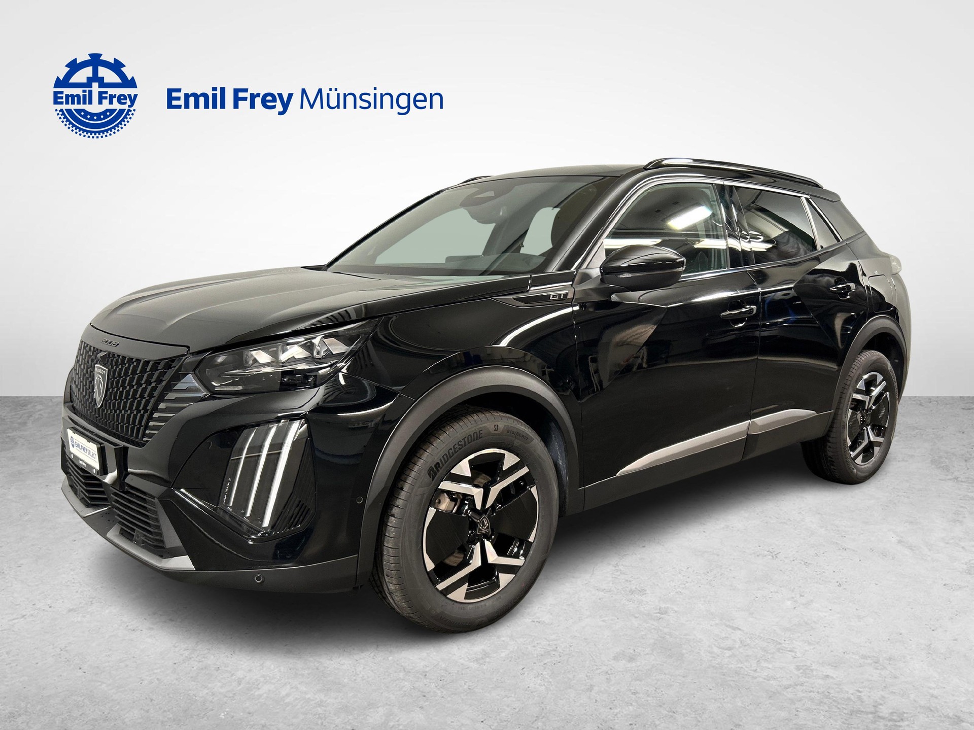 PEUGEOT 2008 1.2 Hybrid 145 GT-image-1