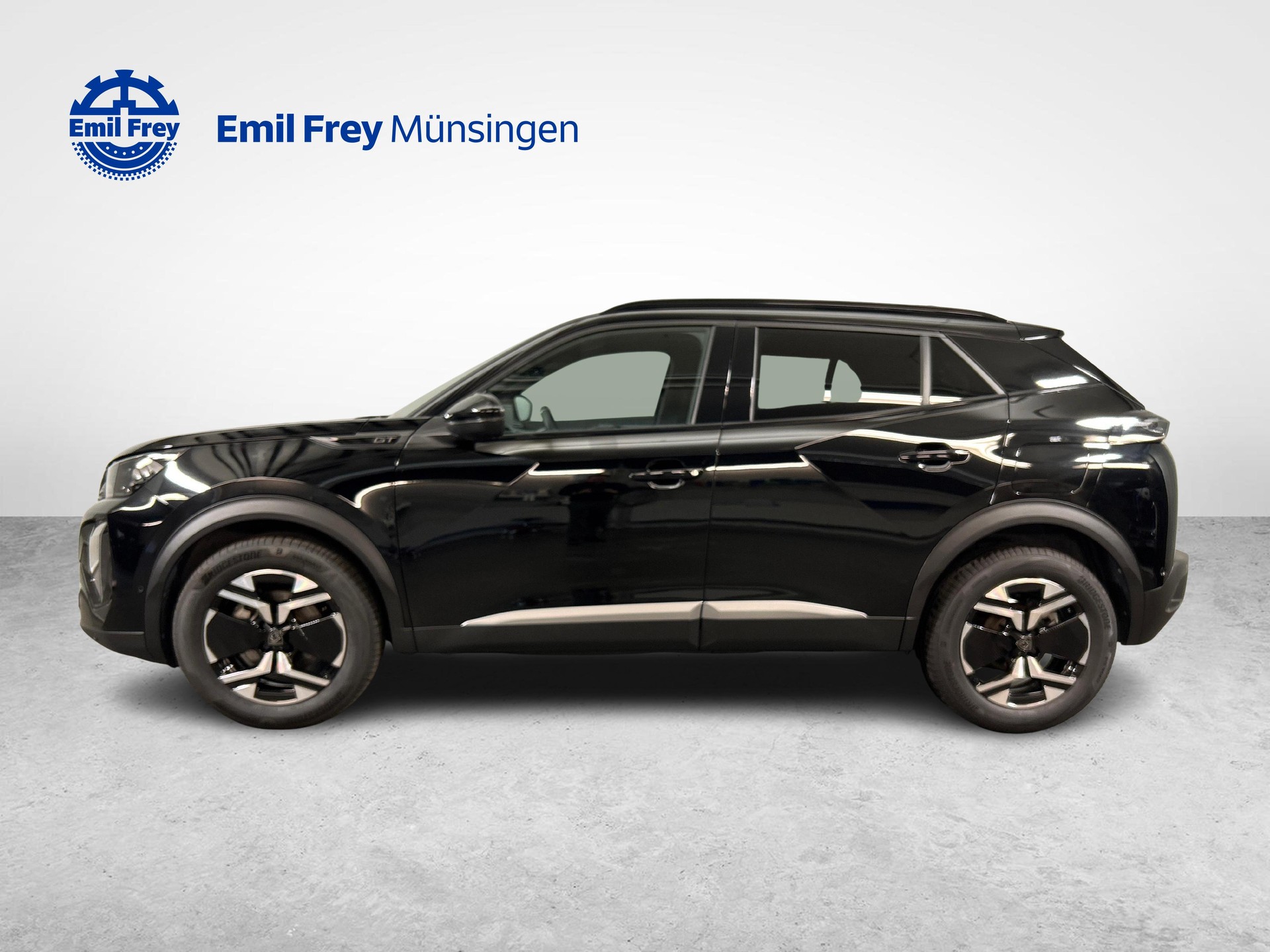 PEUGEOT 2008 1.2 Hybrid 145 GT-image-4