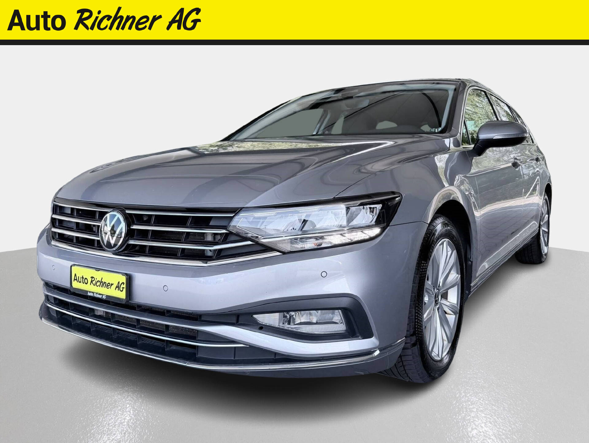 VW Passat Variant 2.0 TDI 200 Elegance DSG 4m-image-1