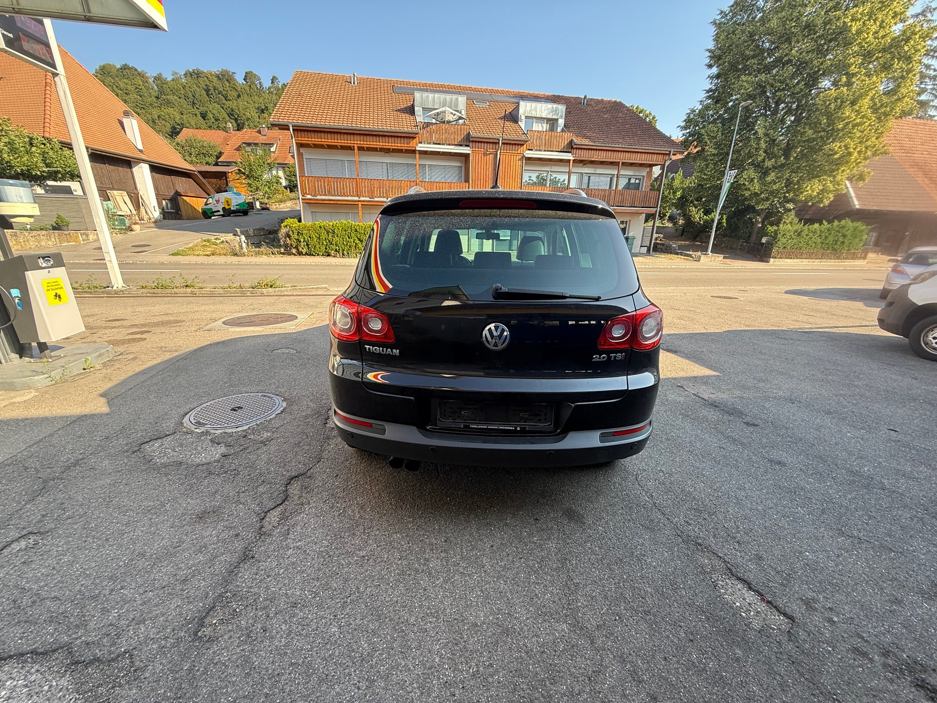 VW Tiguan 2.0 TSI Sport&Style-image-3