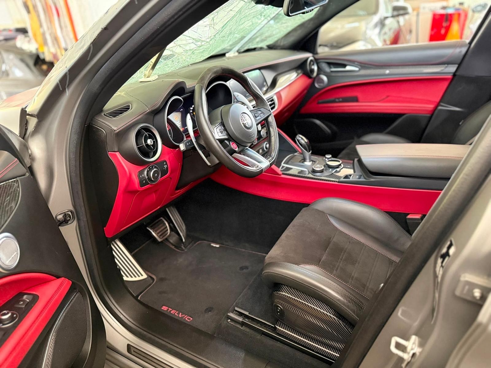 ALFA ROMEO Stelvio 2.9 V6 Quadrifoglio Q4 Automatic N-Ring 006/108-image-4