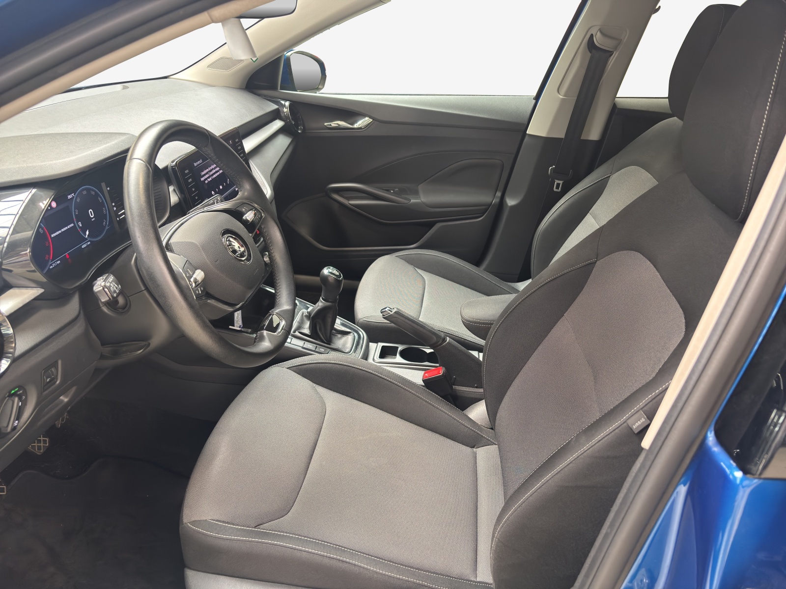 SKODA Fabia 1.0 TSI Ambition-image-7