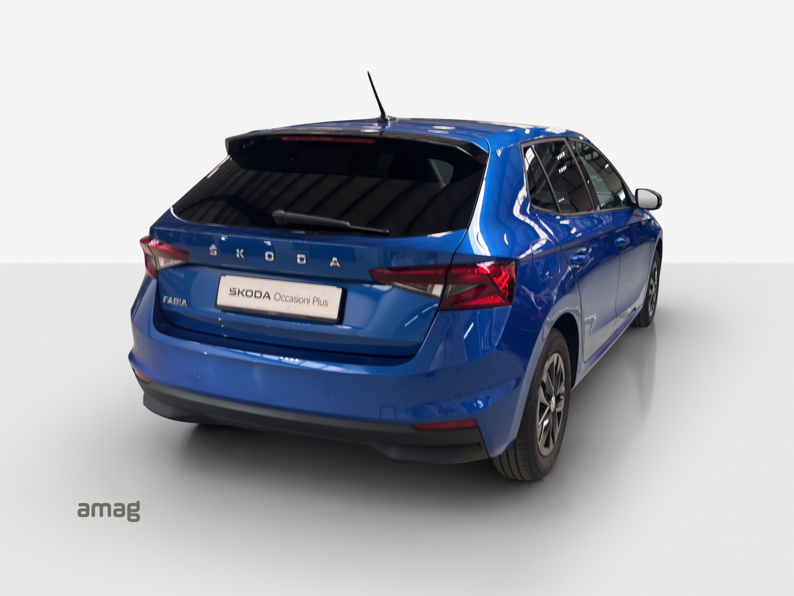 SKODA Fabia 1.0 TSI Ambition-image-4