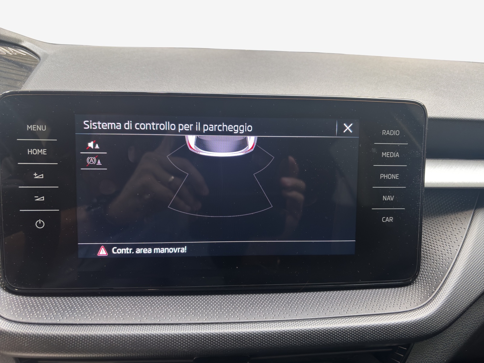 SKODA Fabia 1.0 TSI Ambition-image-13