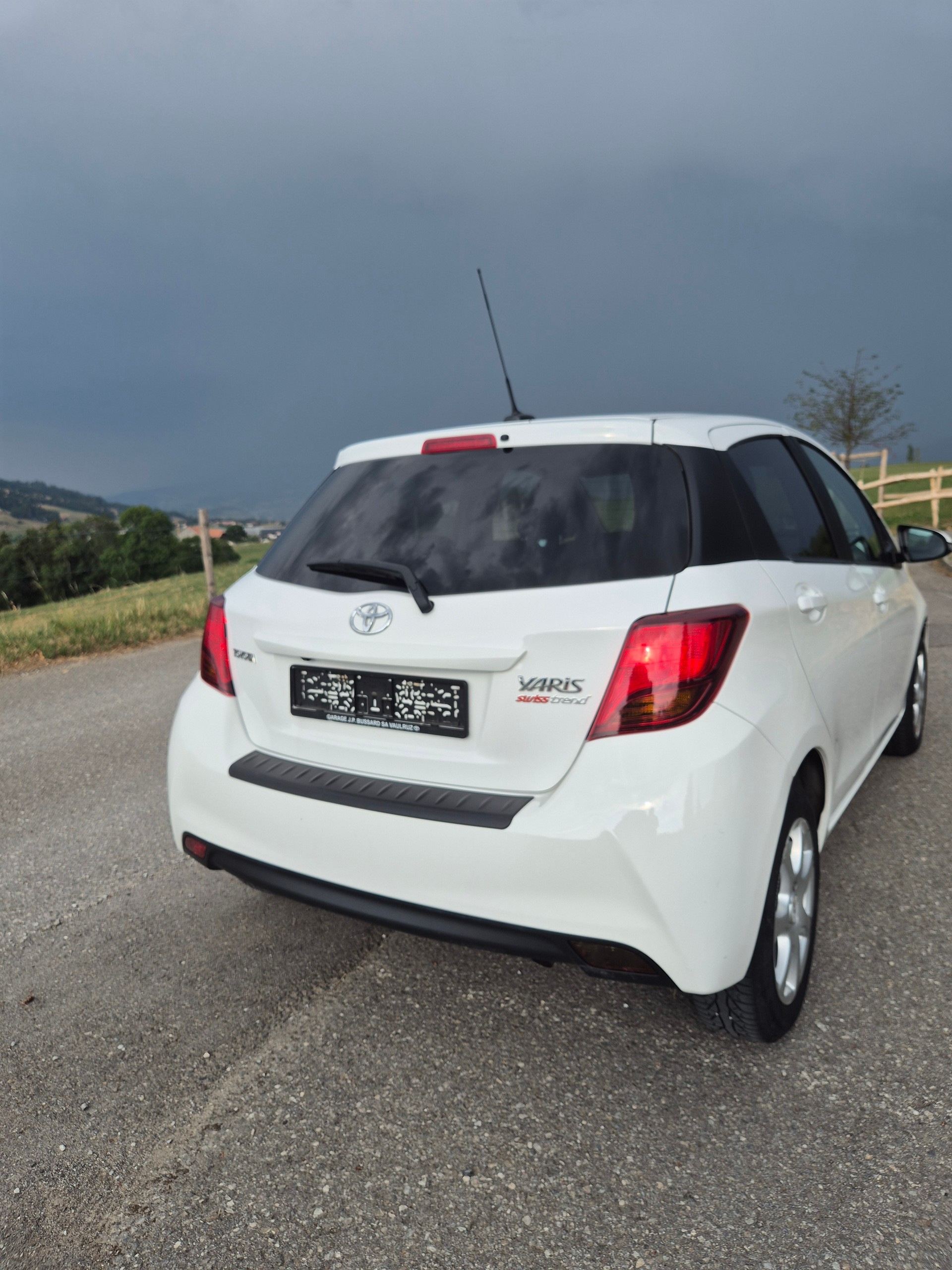TOYOTA 1.33 VVT-i Swiss Trend MdS-image-3