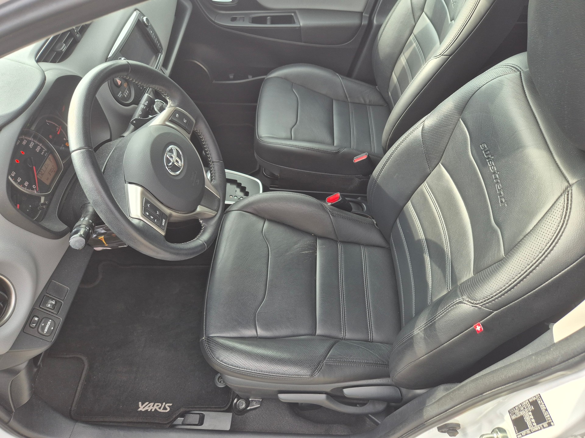 TOYOTA 1.33 VVT-i Swiss Trend MdS-image-6