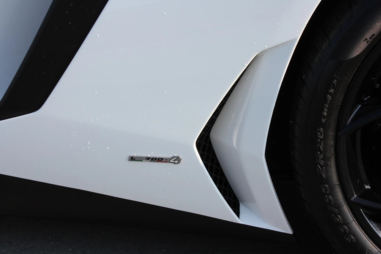 LAMBORGHINI Aventador LP700-4 Coupé E-Gear-image-5