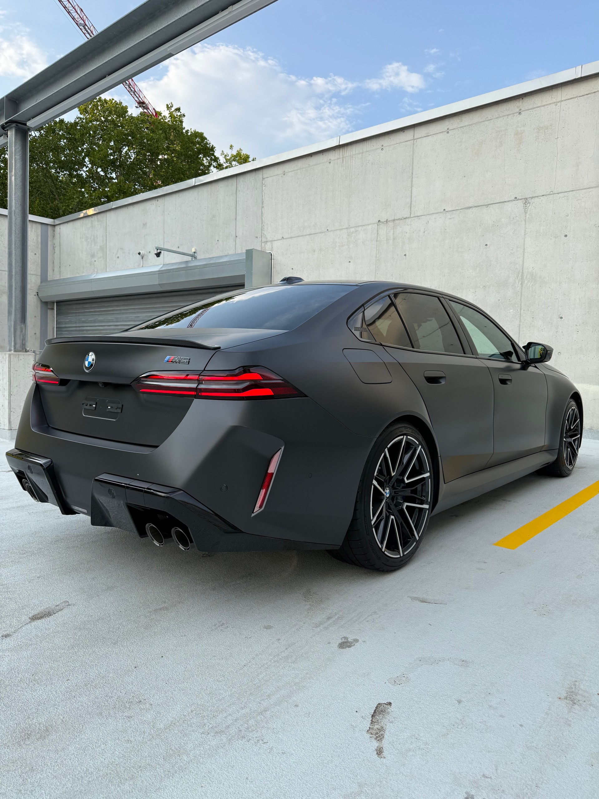 BMW M5 xDrive-image-7