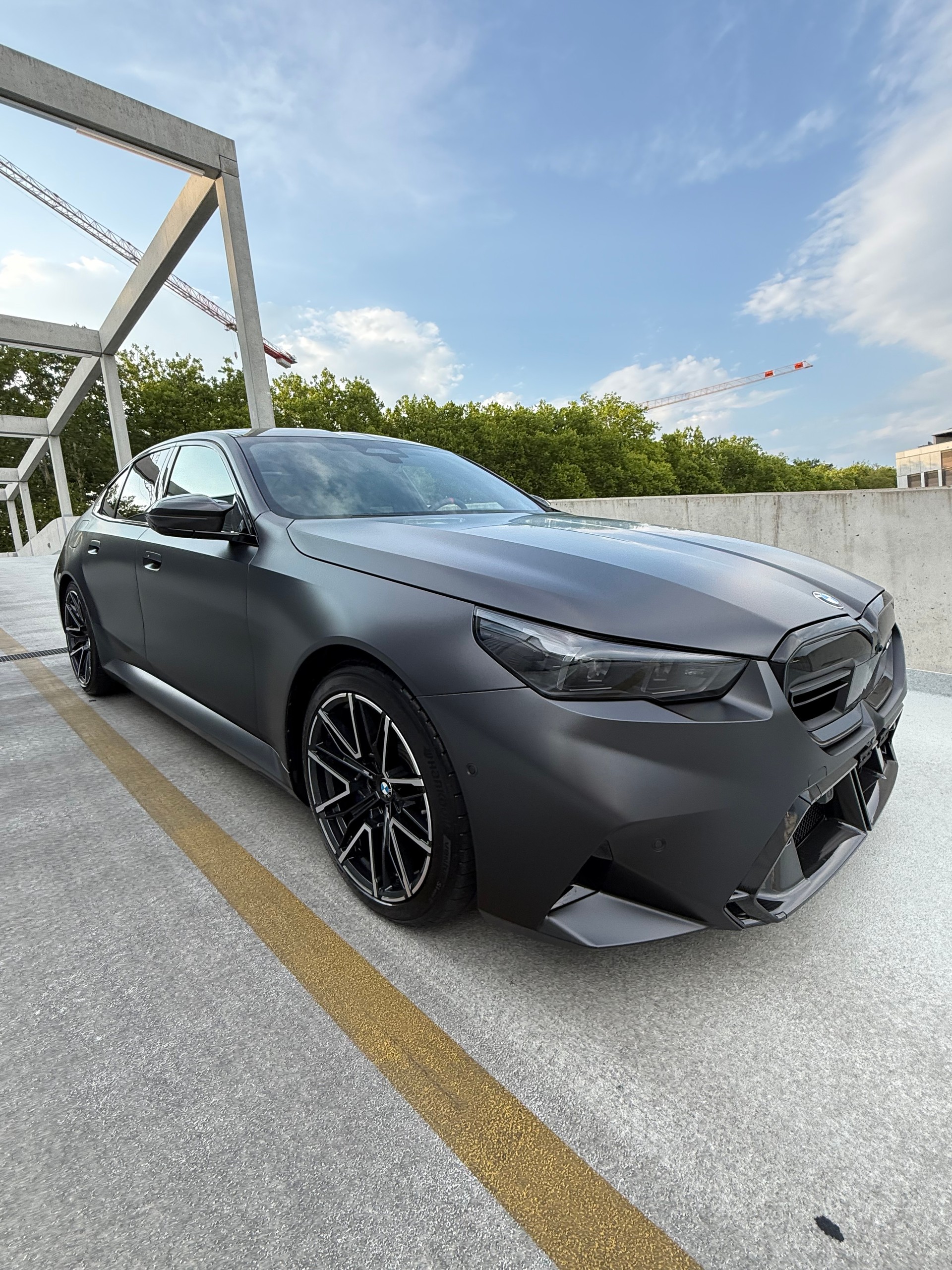 BMW M5 xDrive-image-6