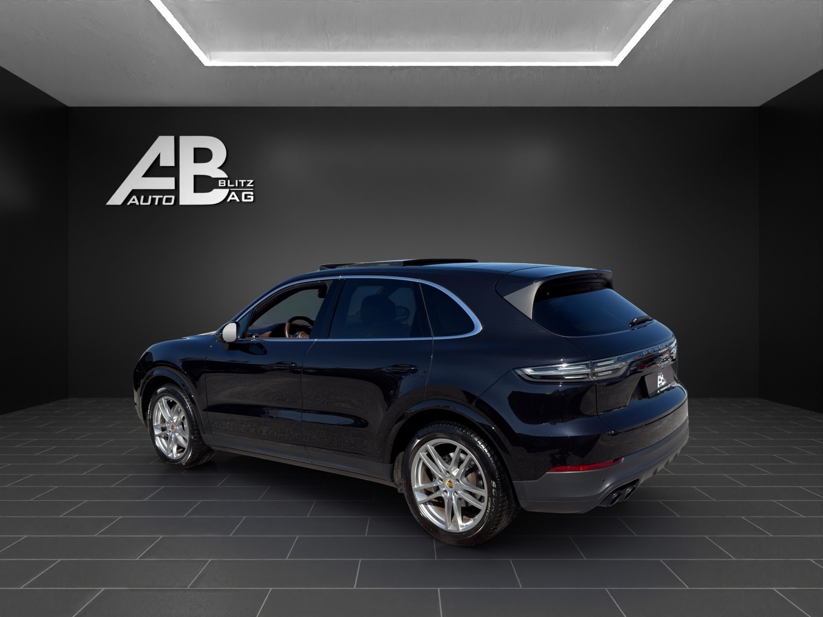 PORSCHE Cayenne S 2.9 V6 Biturbo mit 440 PS-image-2