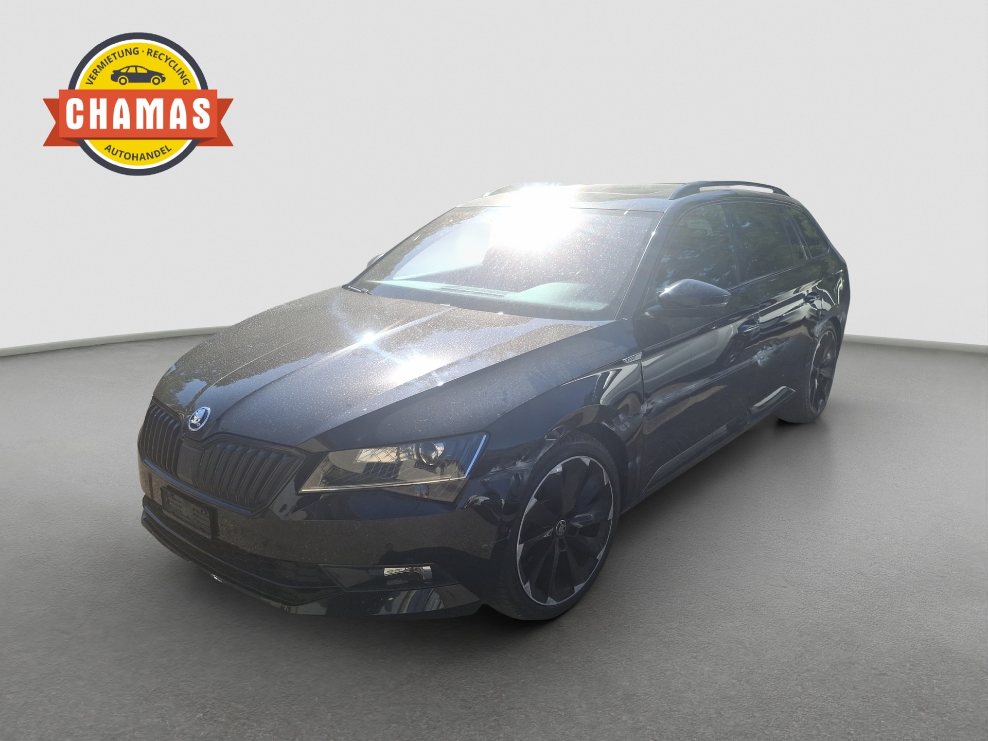SKODA Superb Combi 2.0 TDi Ambition 4x4 DSG-image-0