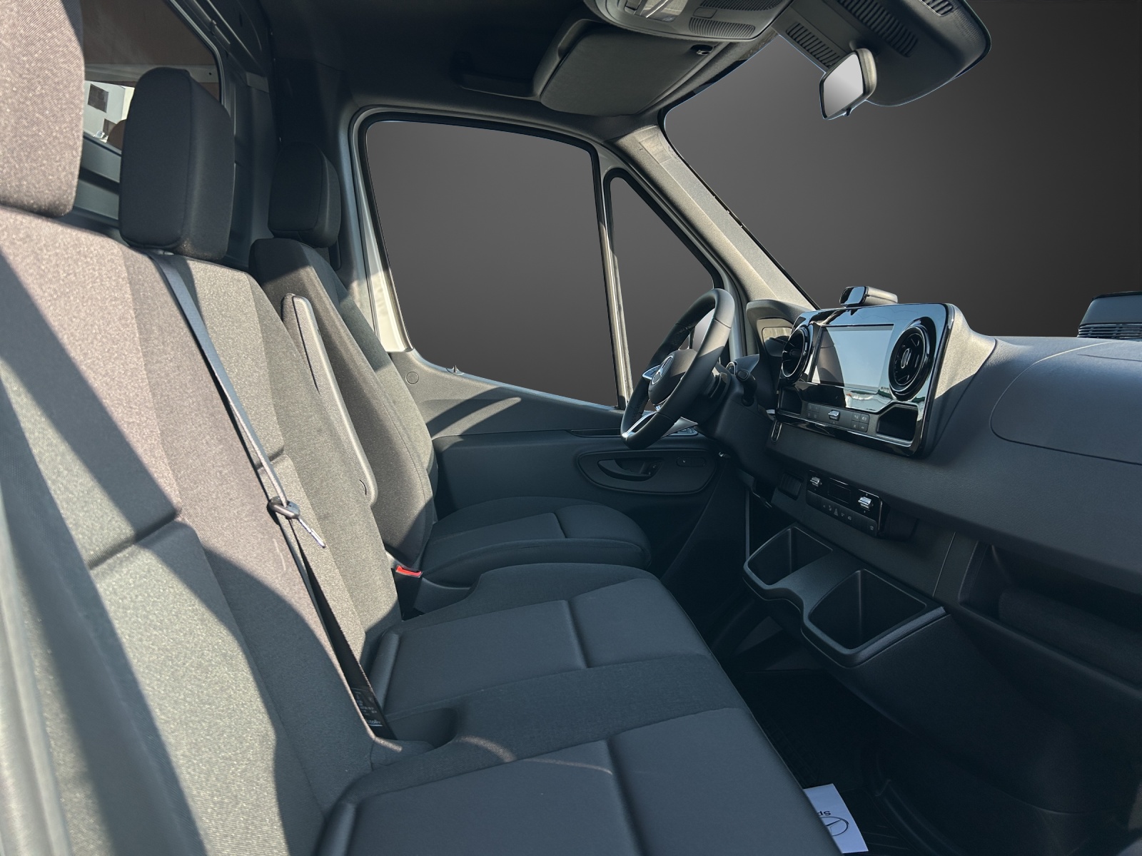 MERCEDES-BENZ Sprinter 319 CDI Standard 9G-TRONIC-image-7