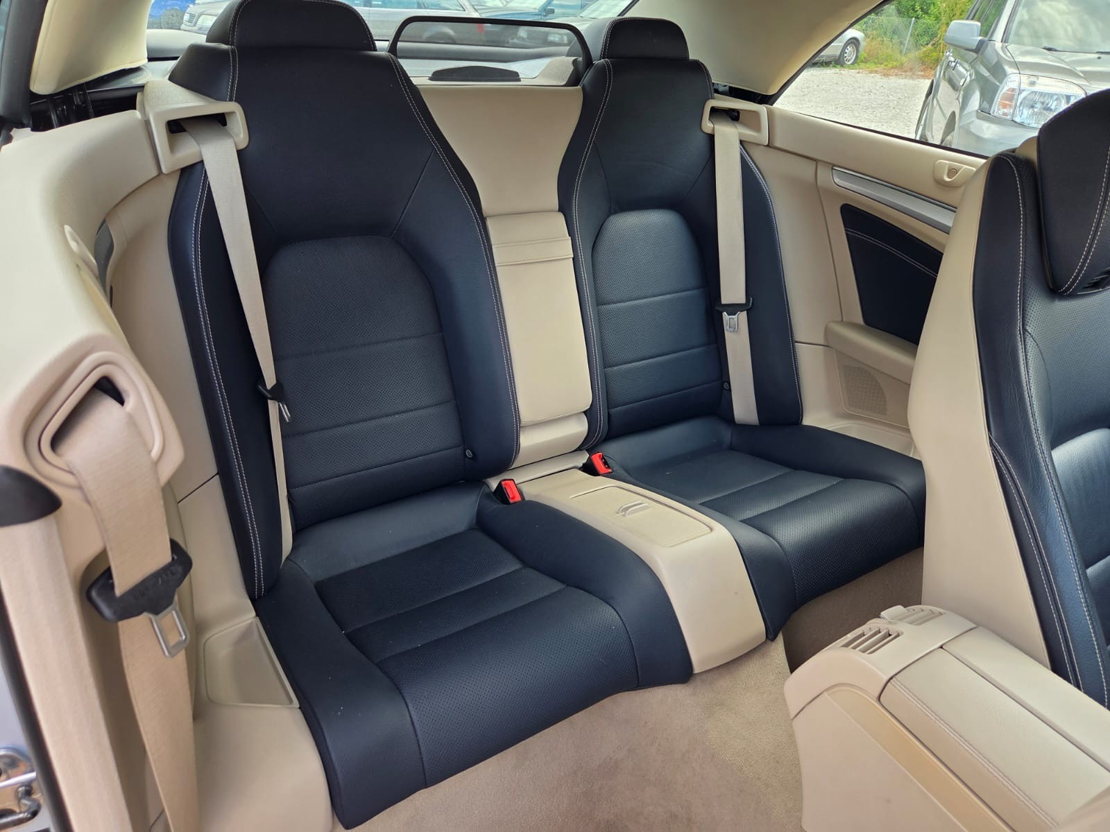 MERCEDES-BENZ E 320 Sport Edition 7G-Tronic-image-13