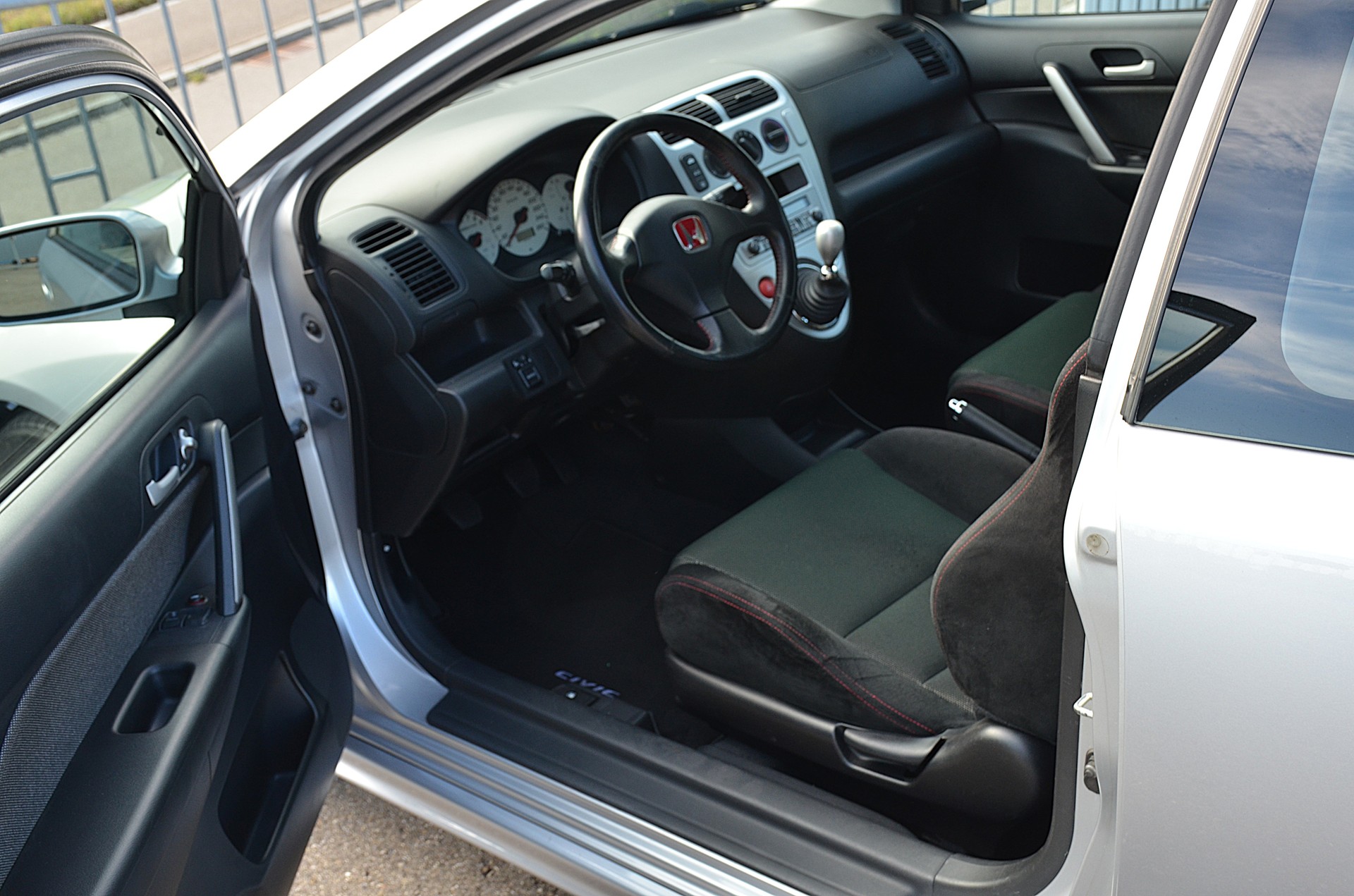 HONDA Type R 2.0-image-23