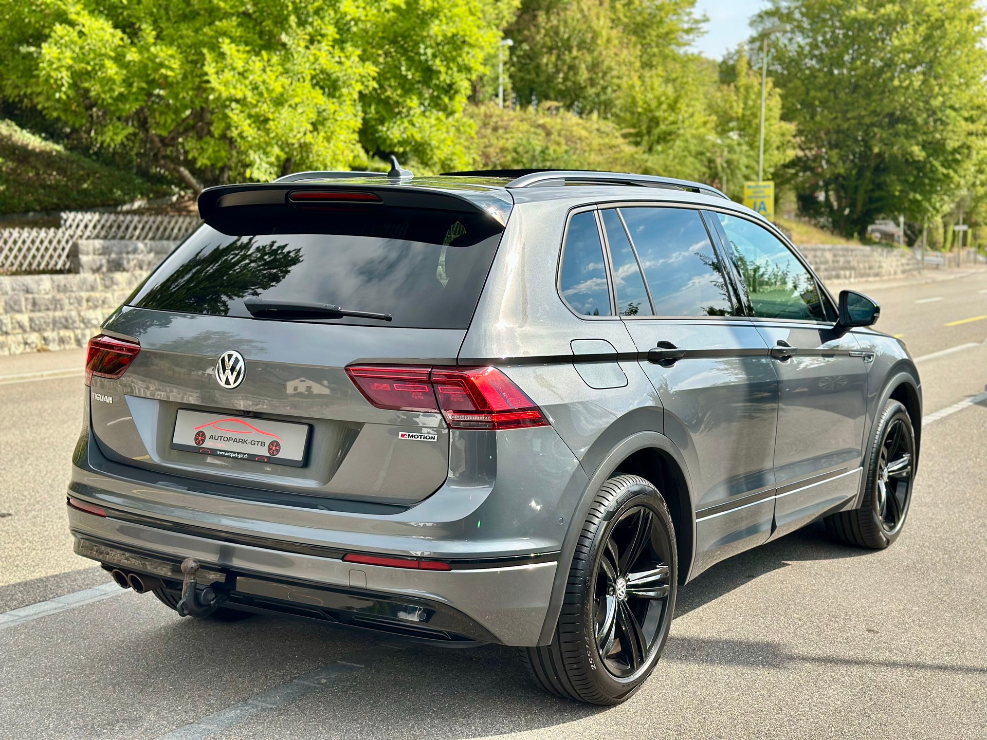 VW Tiguan 2.0TSI Highline 4Motion DSG-image-6