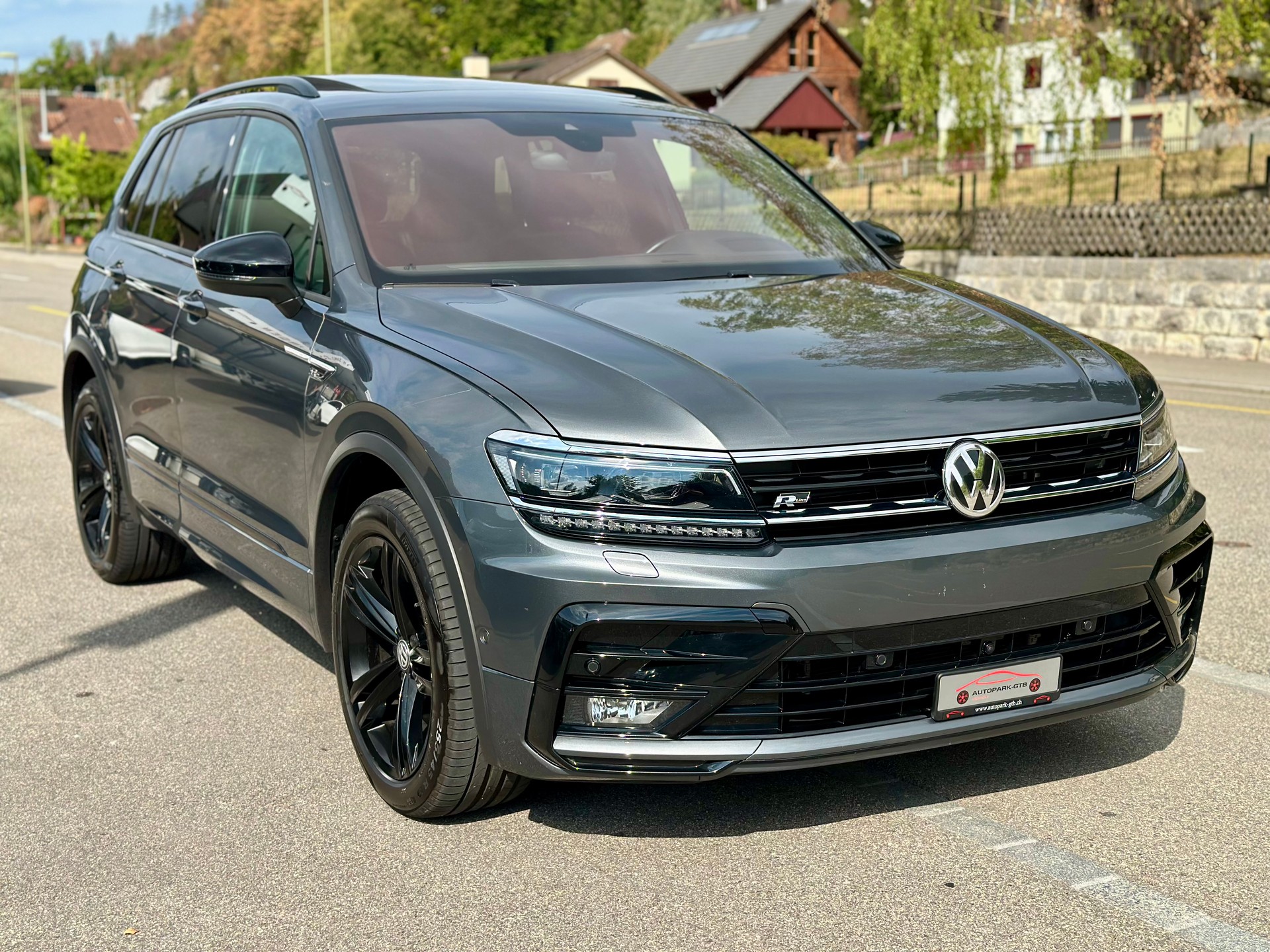 VW Tiguan 2.0TSI Highline 4Motion DSG-image-1
