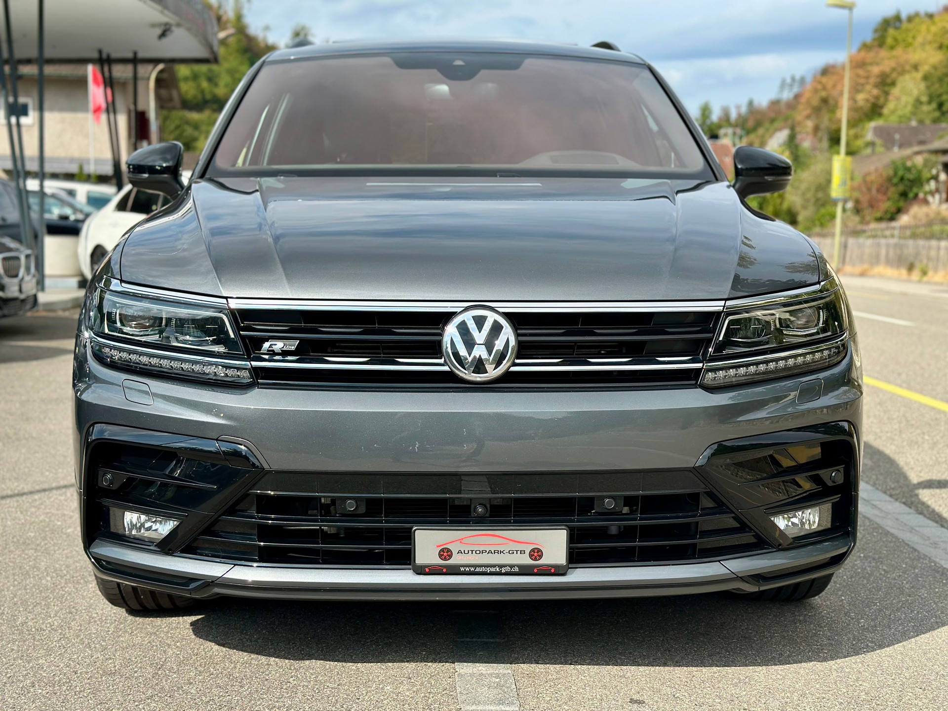 VW Tiguan 2.0TSI Highline 4Motion DSG-image-2