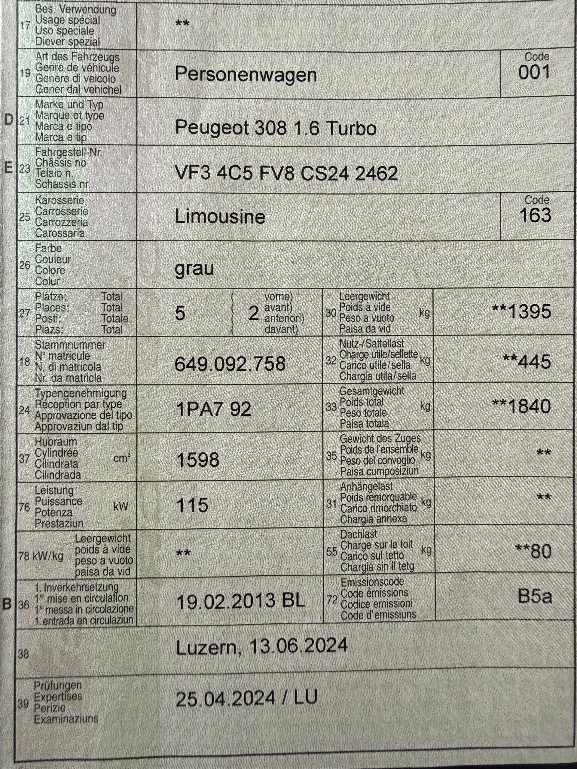 PEUGEOT 308 1.6 16V Turbo Swiss Edition-image-12